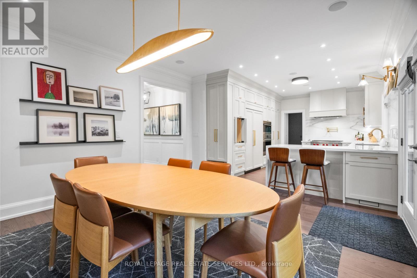 












132 STRATH AVENUE

,
Toronto,




Ontario
M8X1R5

