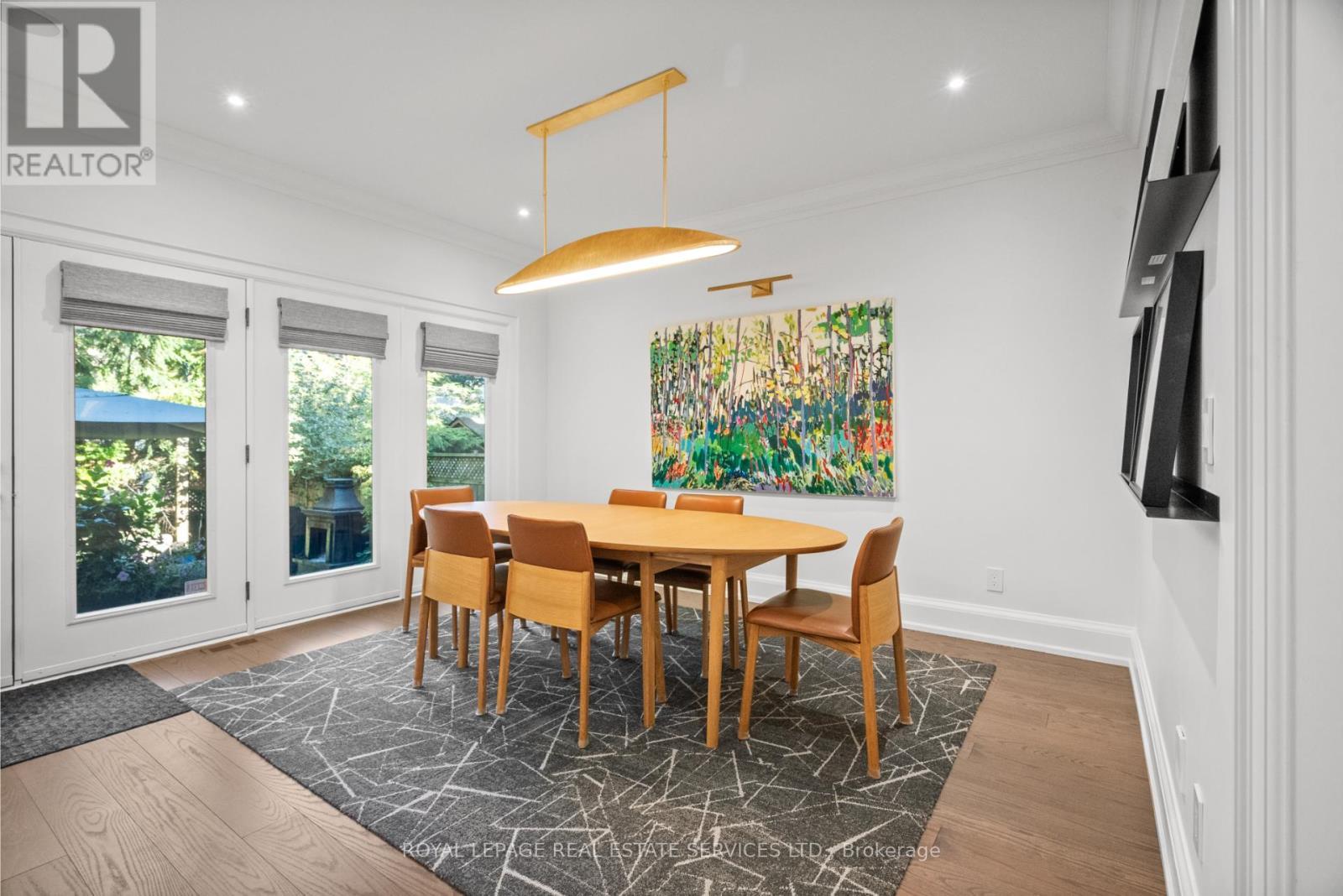 












132 STRATH AVENUE

,
Toronto,




Ontario
M8X1R5

