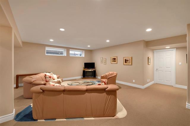 









101


Litchfield

BLVD, 15,
Winnipeg,




MB
R3P 2R4

