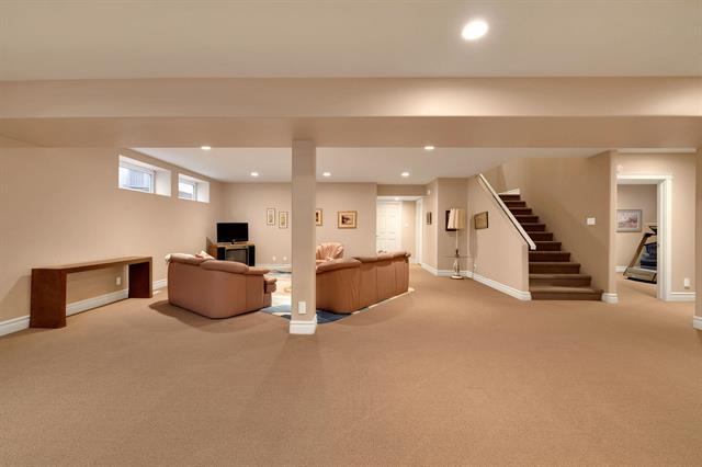 









101


Litchfield

BLVD, 15,
Winnipeg,




MB
R3P 2R4

