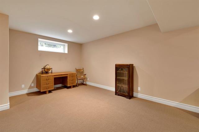 









101


Litchfield

BLVD, 15,
Winnipeg,




MB
R3P 2R4

