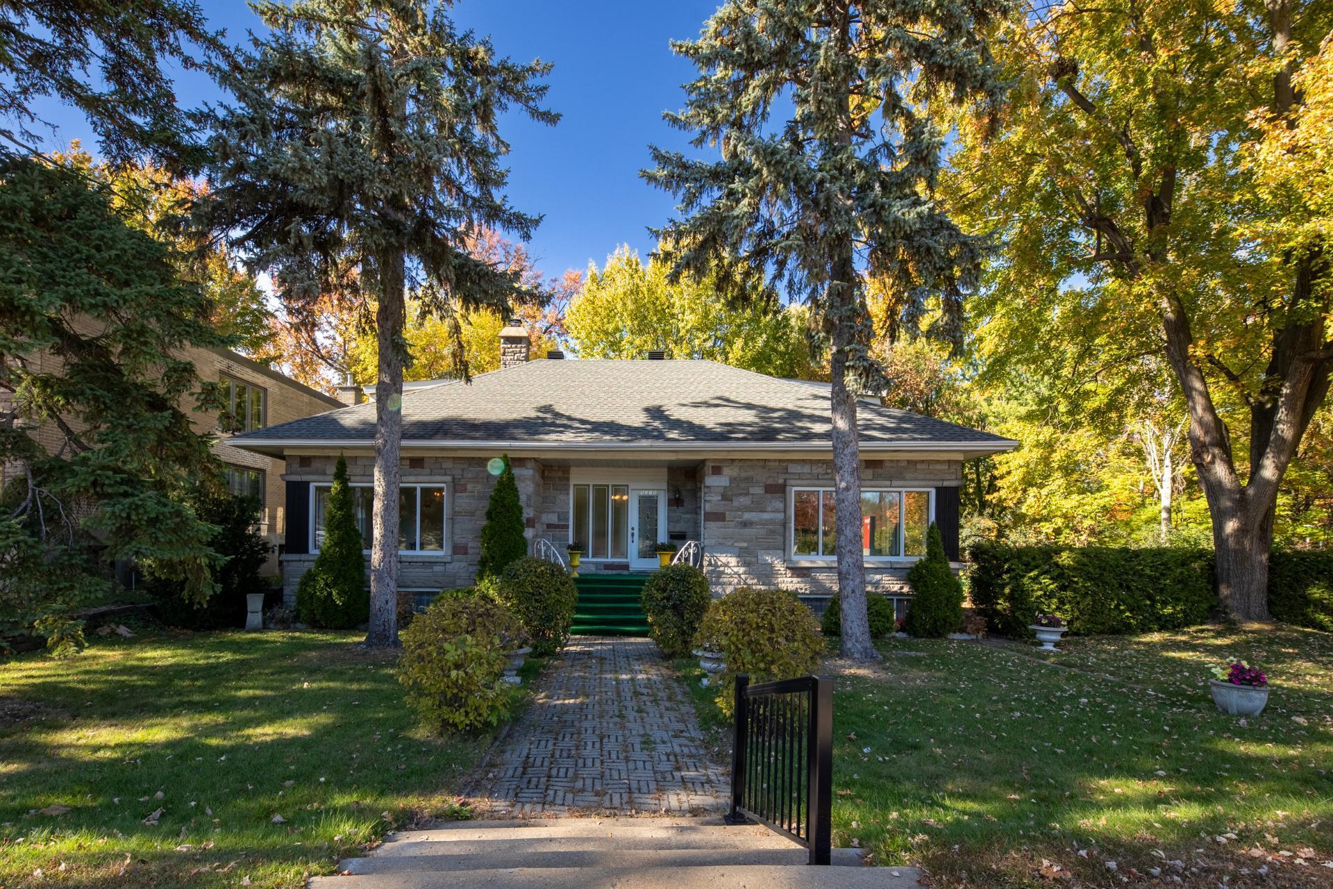 









5315


Boul. Gouin O.

,
Montréal (Ahuntsic-Cartierville),




QC
H4J1C6


