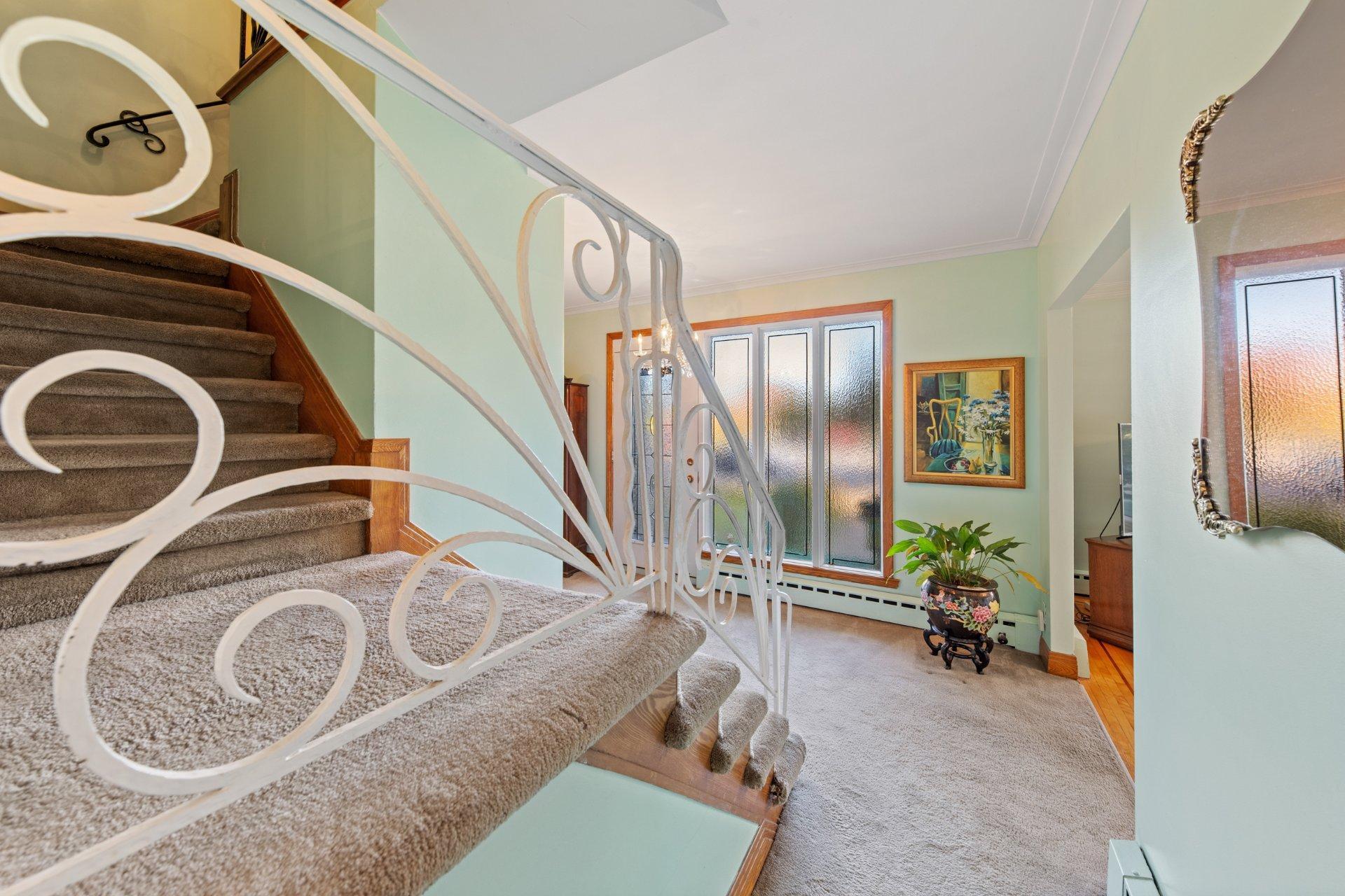 









5315


Boul. Gouin O.

,
Montréal (Ahuntsic-Cartierville),




QC
H4J1C6

