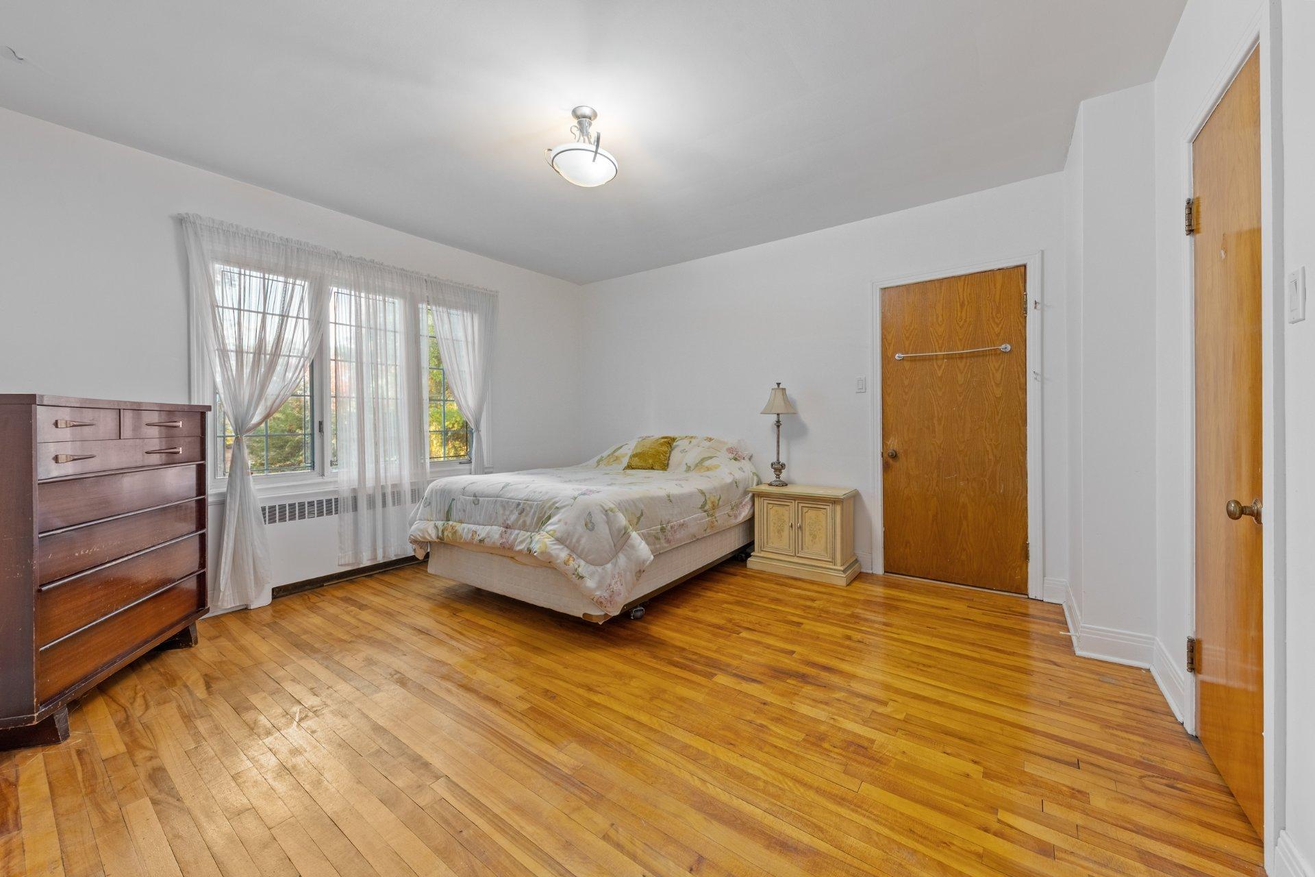 









5315


Boul. Gouin O.

,
Montréal (Ahuntsic-Cartierville),




QC
H4J1C6

