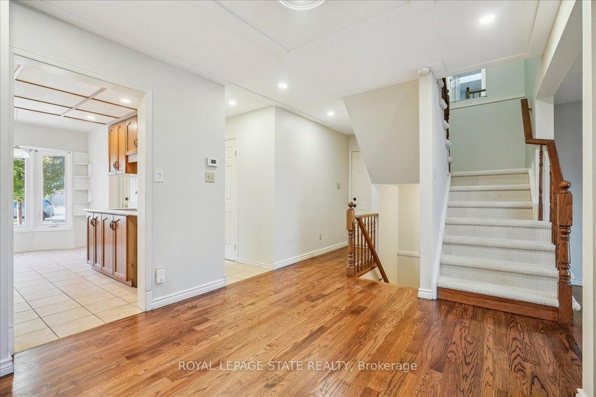 









503


Highway 8

N/A, 33,
Hamilton,




ON
L8G 5E2

