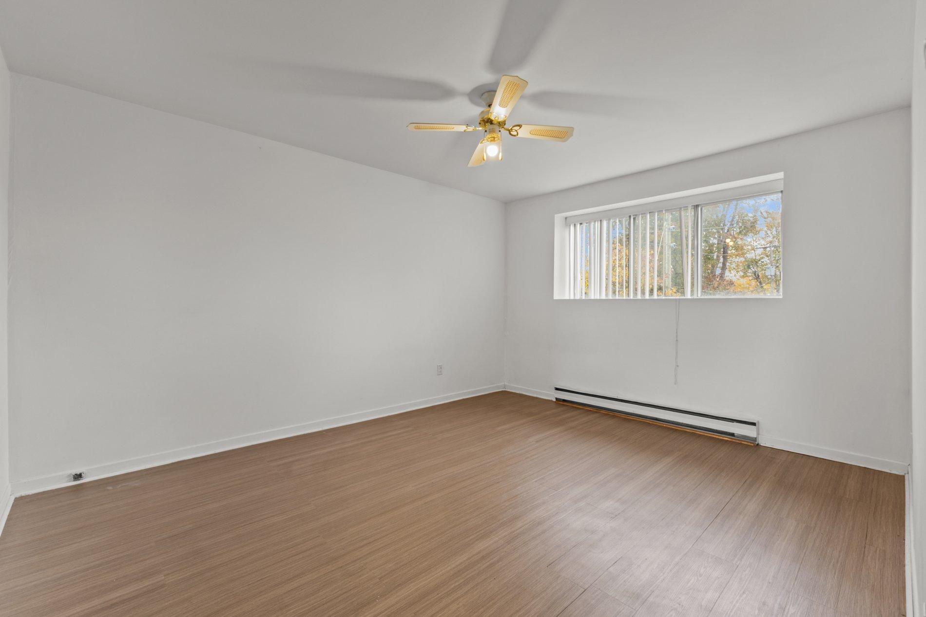 









305


Rue de Pierrefontaine

,
Boisbriand,




QC
J7G1Y1


