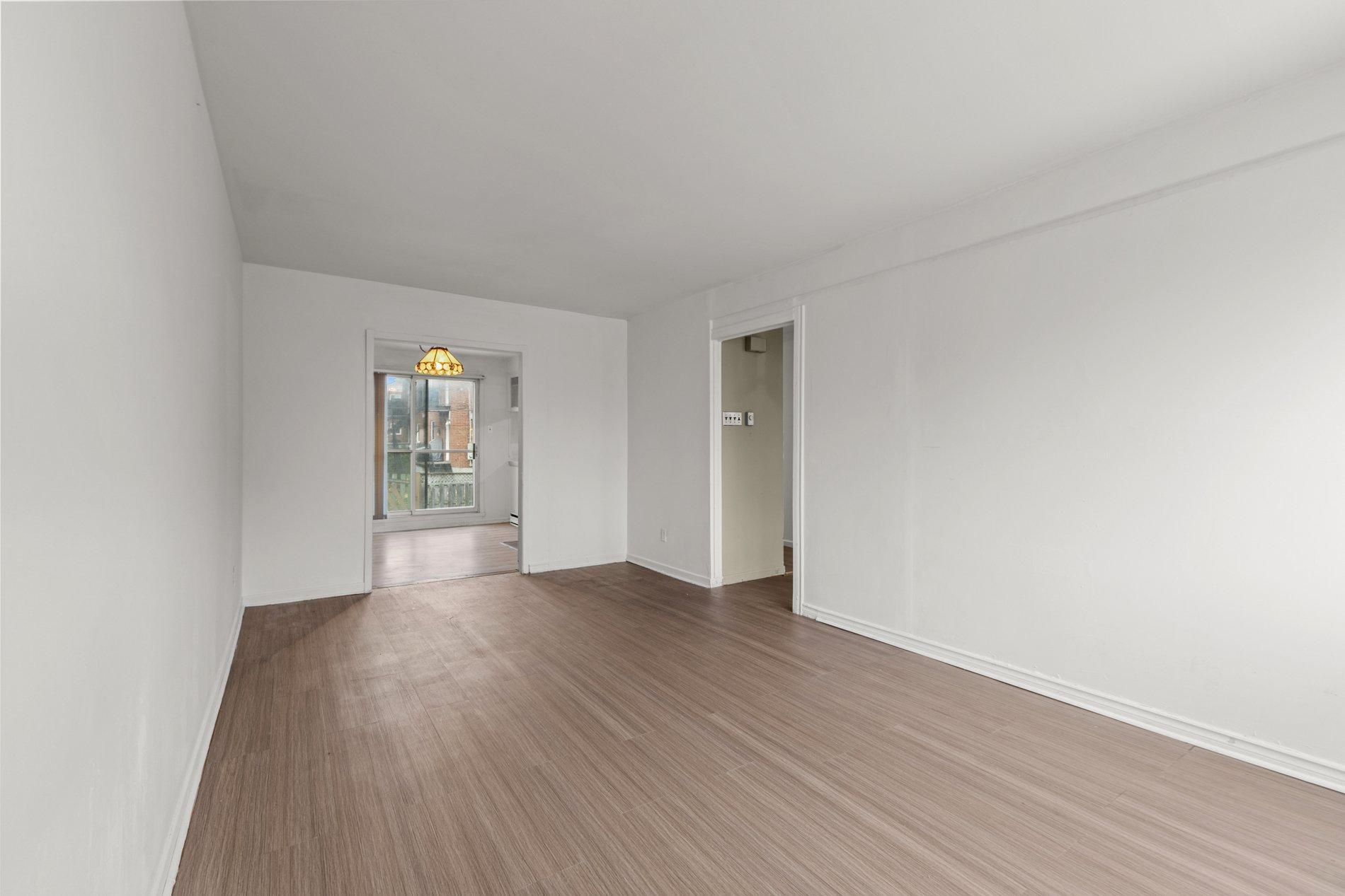 









305


Rue de Pierrefontaine

,
Boisbriand,




QC
J7G1Y1

