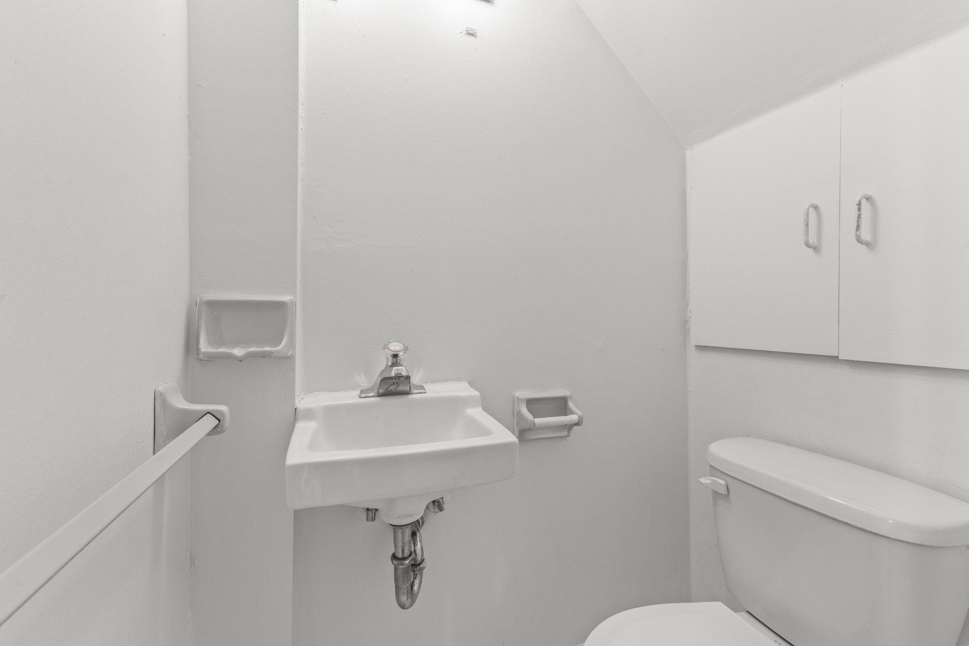 









305


Rue de Pierrefontaine

,
Boisbriand,




QC
J7G1Y1

