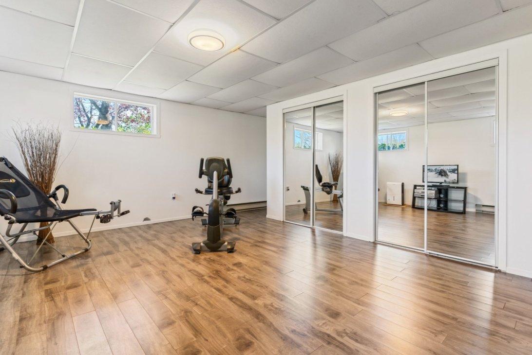 









1305


Rue De Montbrun

,
Boucherville,




QC
J4B5E4


