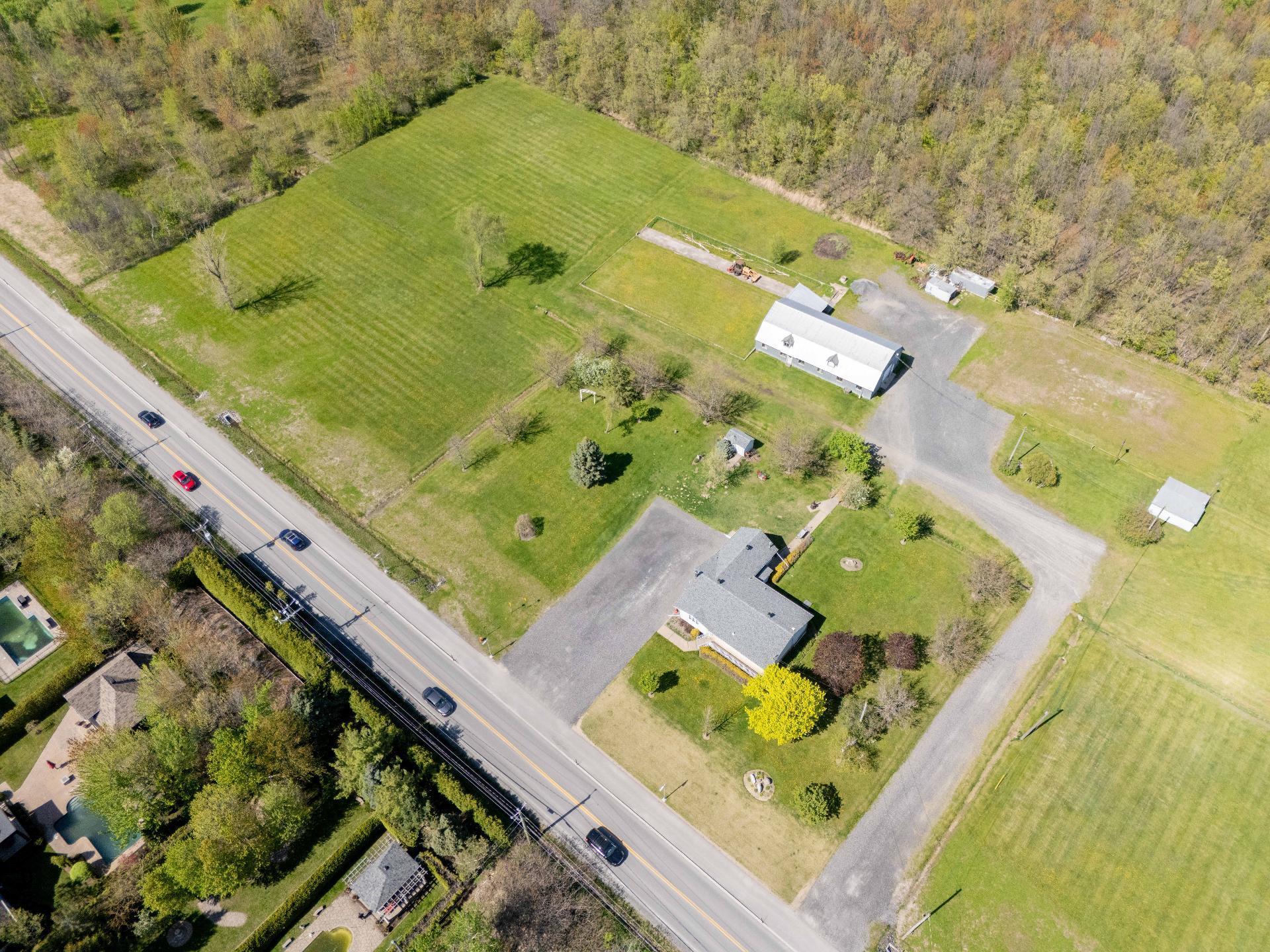 









1305


Rue De Montbrun

,
Boucherville,




QC
J4B5E4

