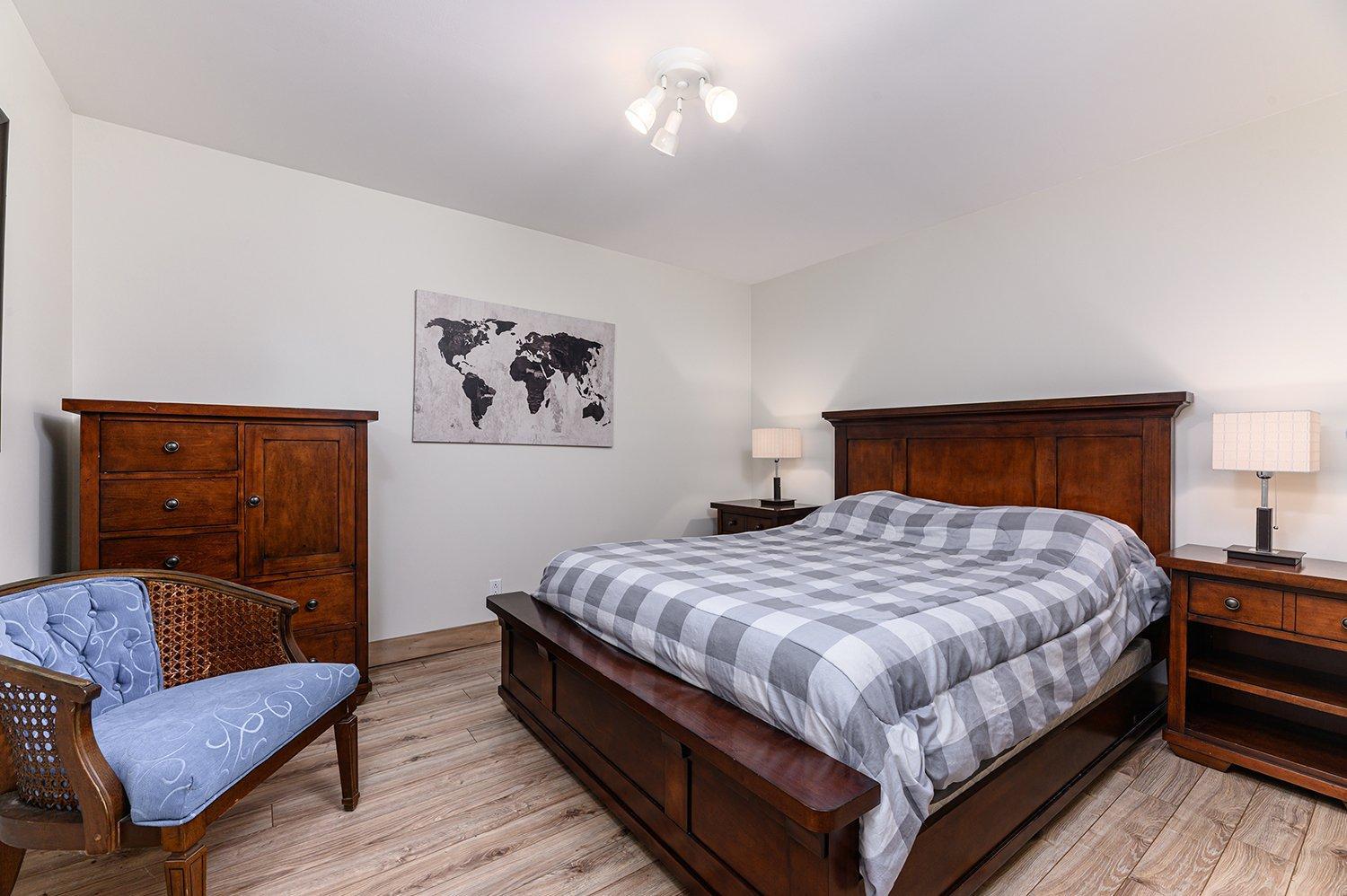 









11


Ch. des Boisés

,
Mont-Blanc,




QC
J0T1J2

