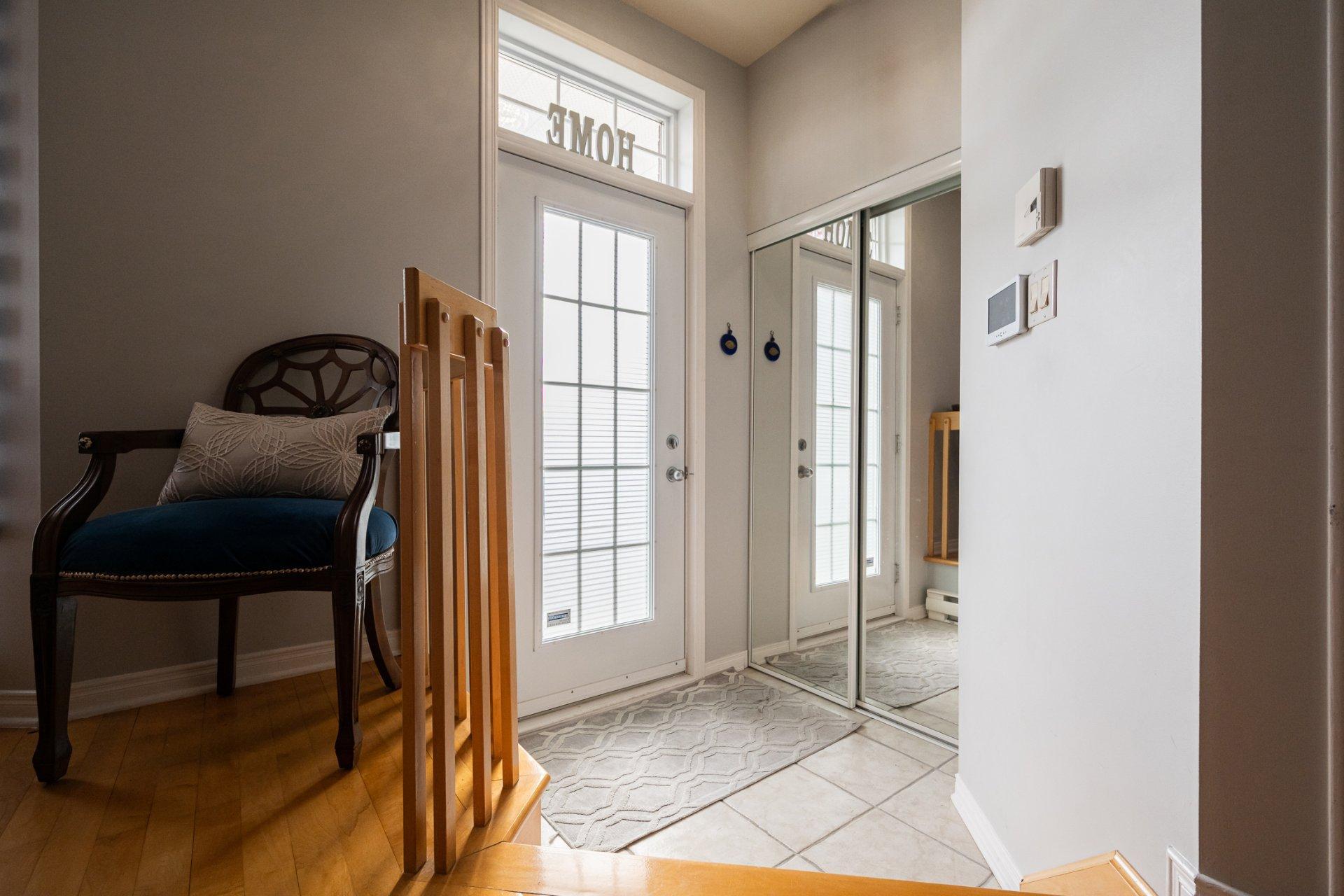 









4404


Rue Barrière

,
Laval (Chomedey),




QC
H7W5L4

