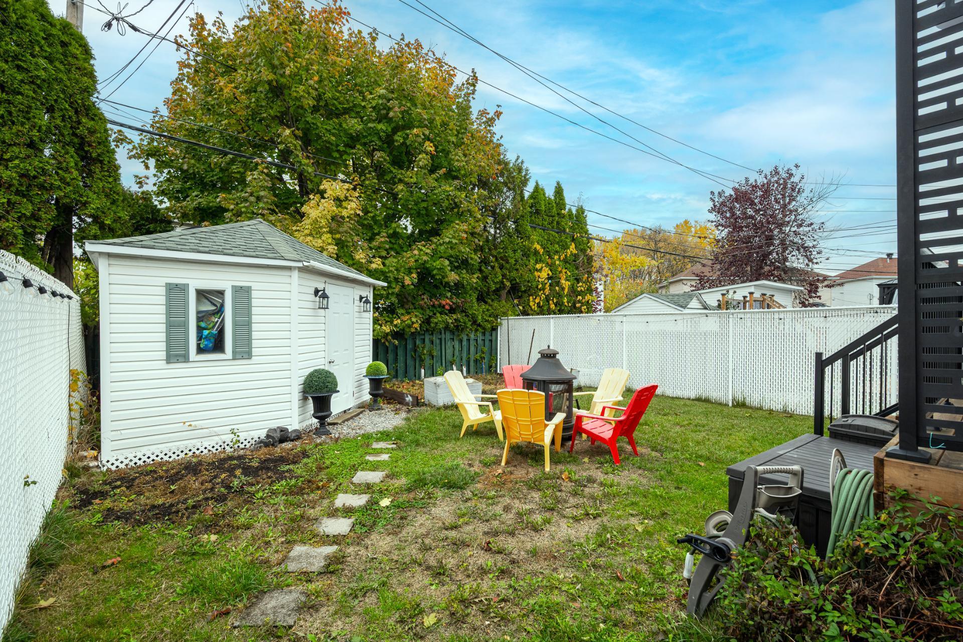 









4404


Rue Barrière

,
Laval (Chomedey),




QC
H7W5L4

