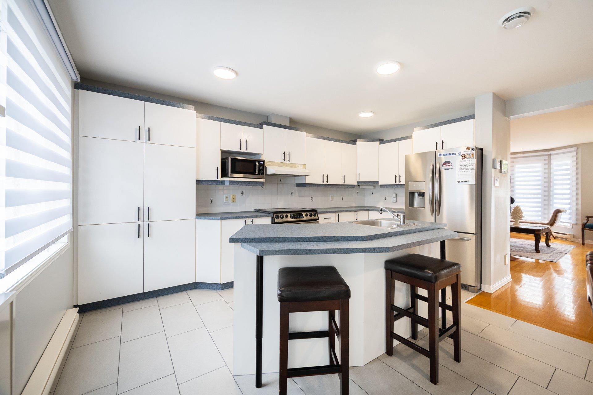 









4404


Rue Barrière

,
Laval (Chomedey),




QC
H7W5L4

