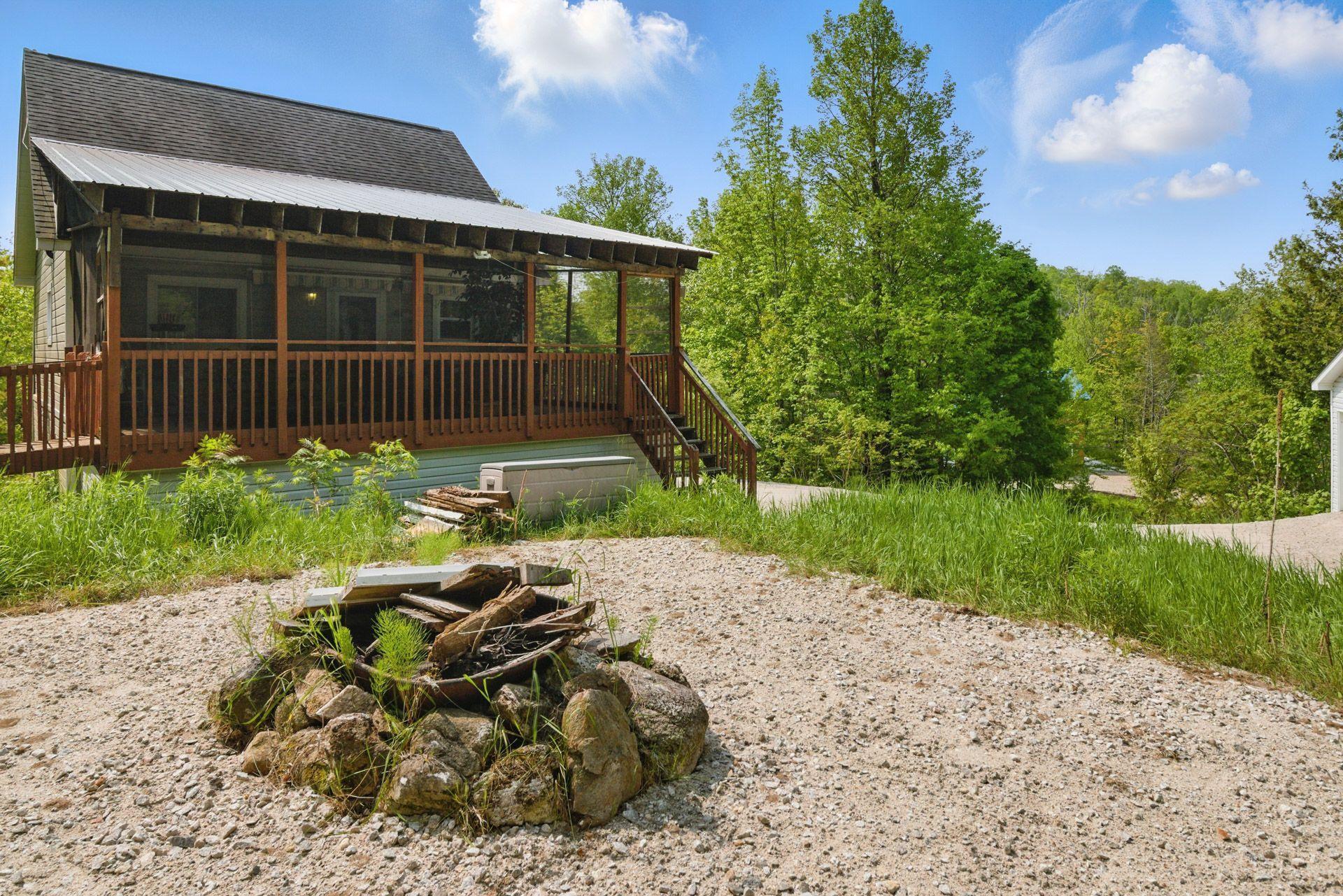 









60


Ch. de la Ferme

,
Messines,




QC
J0X2J0

