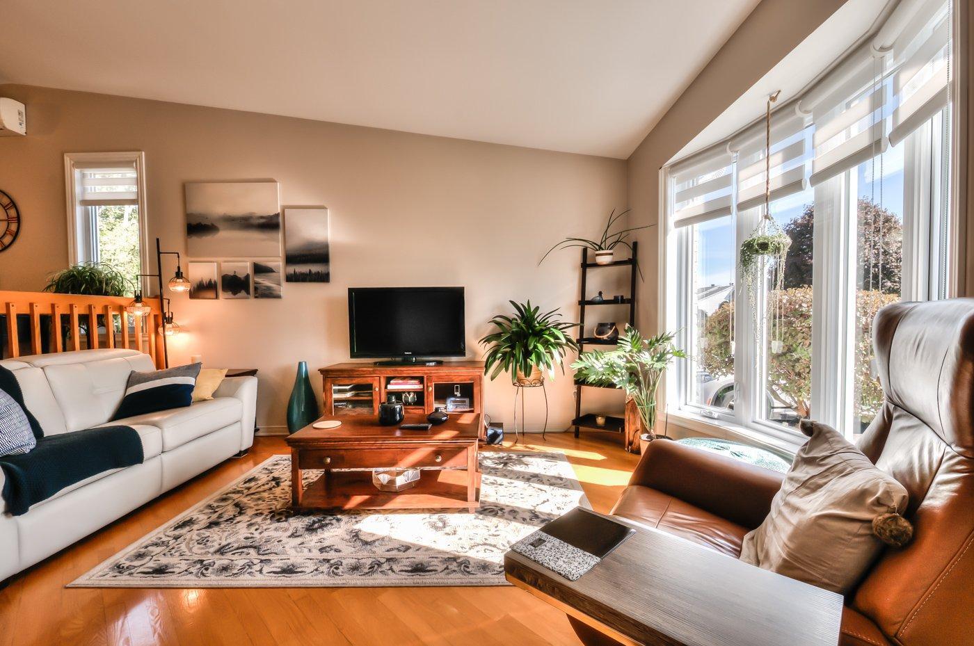 









76


Rue des Épinettes

,
Saint-Jean-sur-Richelieu,




QC
J2W1L4

