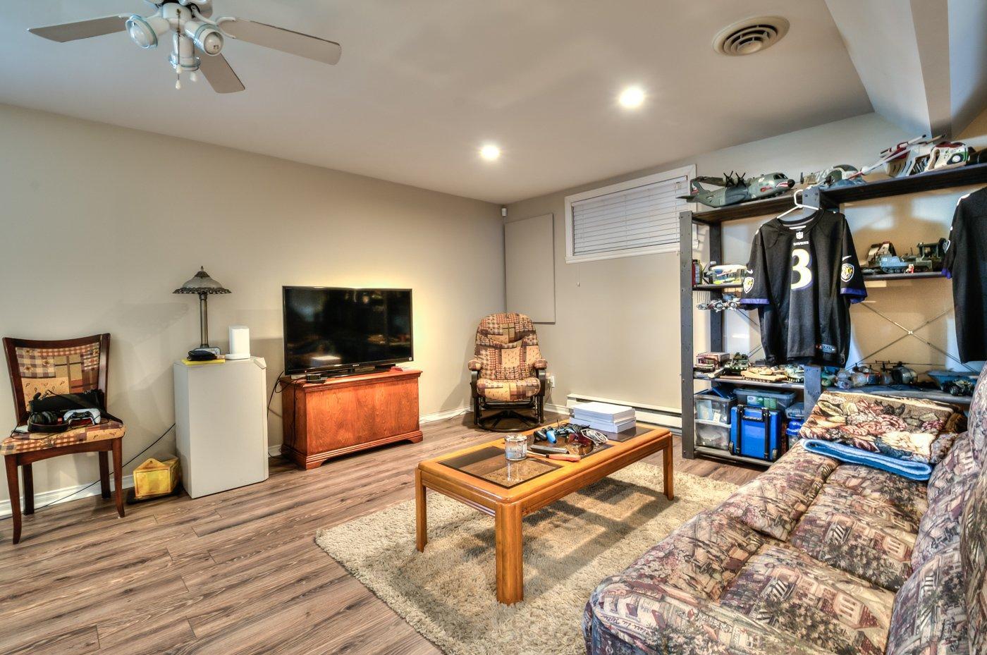 









76


Rue des Épinettes

,
Saint-Jean-sur-Richelieu,




QC
J2W1L4

