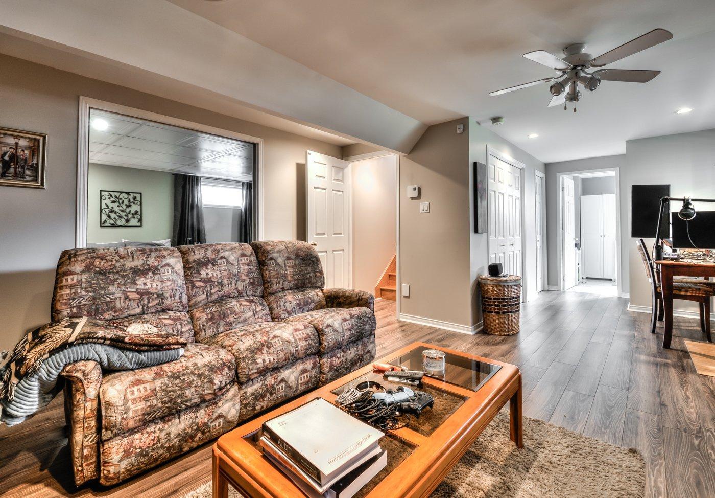 









76


Rue des Épinettes

,
Saint-Jean-sur-Richelieu,




QC
J2W1L4

