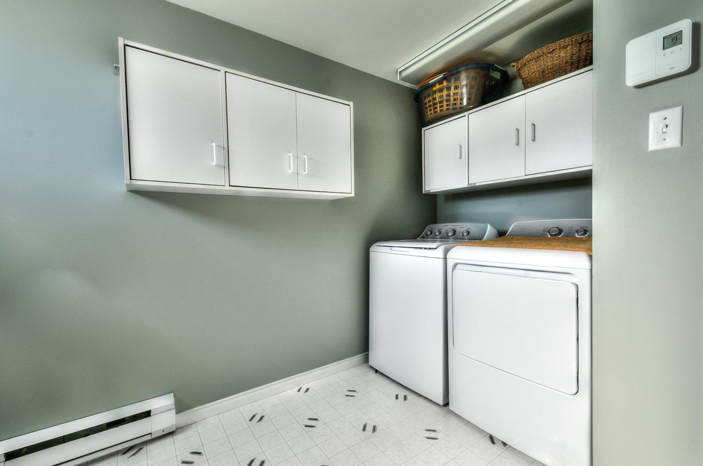 









76


Rue des Épinettes

,
Saint-Jean-sur-Richelieu,




QC
J2W1L4

