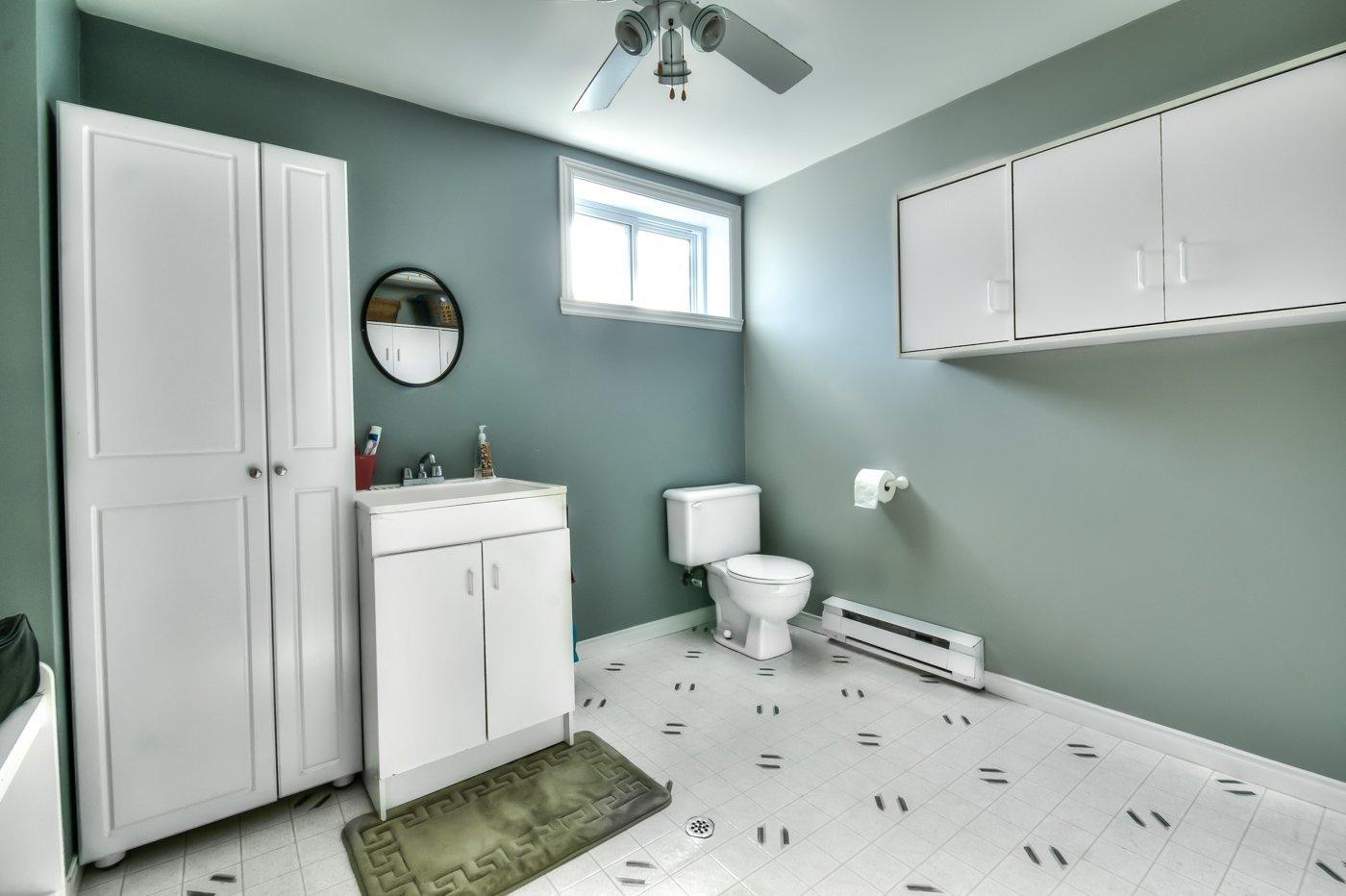









76


Rue des Épinettes

,
Saint-Jean-sur-Richelieu,




QC
J2W1L4


