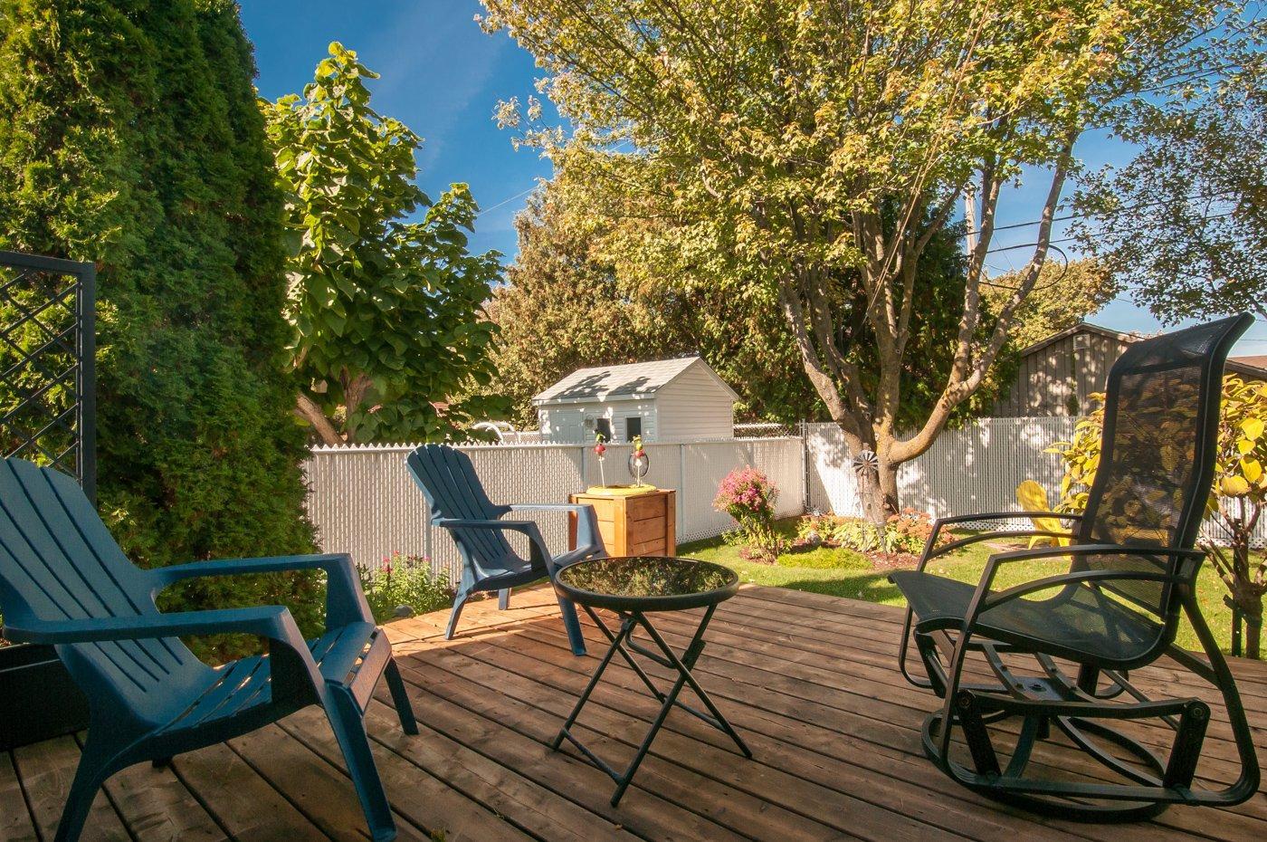 









76


Rue des Épinettes

,
Saint-Jean-sur-Richelieu,




QC
J2W1L4

