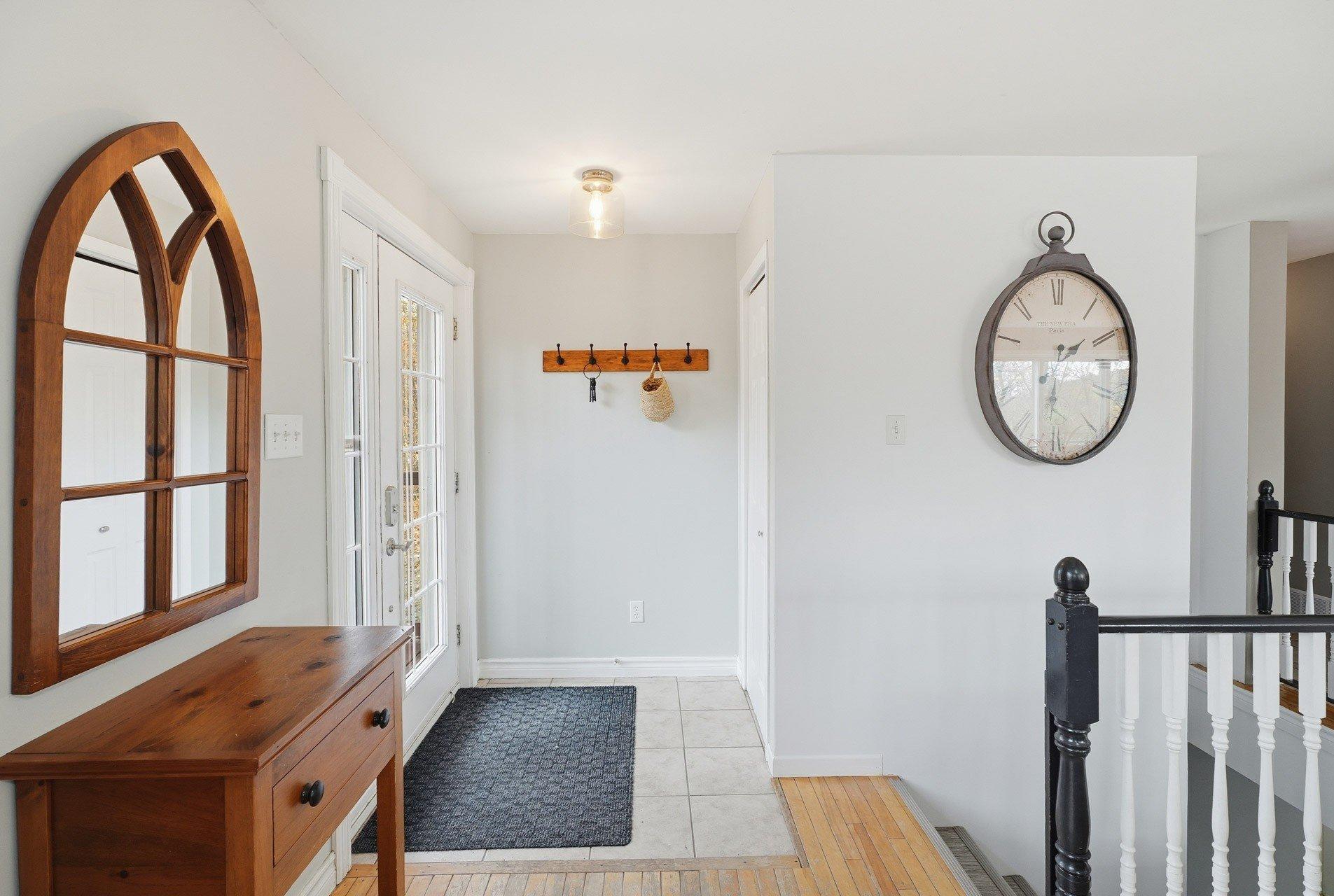 









17


Rue Alta Ridge

,
Cantley,




QC
J8V3B2

