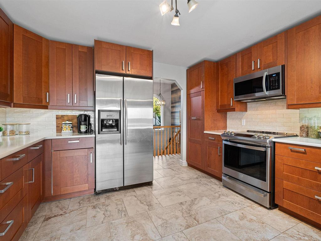 












123 Sarah Ingraham Drive

,
Williamswood,




NS
B3V 1N9

