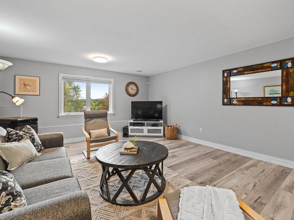 












123 Sarah Ingraham Drive

,
Williamswood,




NS
B3V 1N9

