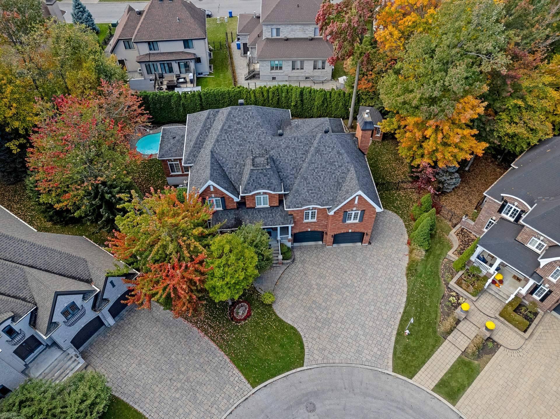 









5


Rue des Ancolies

,
Blainville,




QC
J7C6A9

