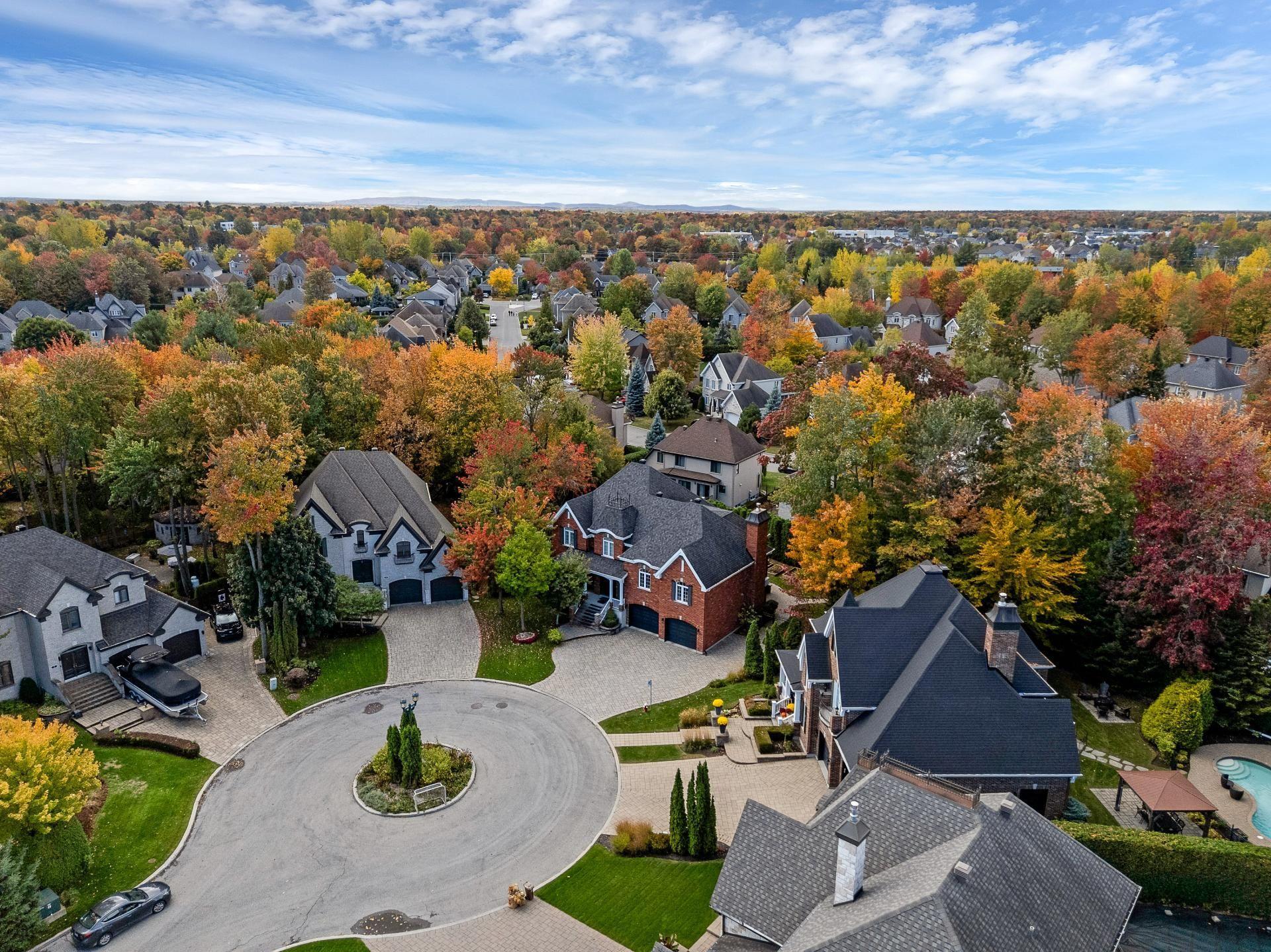 









5


Rue des Ancolies

,
Blainville,




QC
J7C6A9

