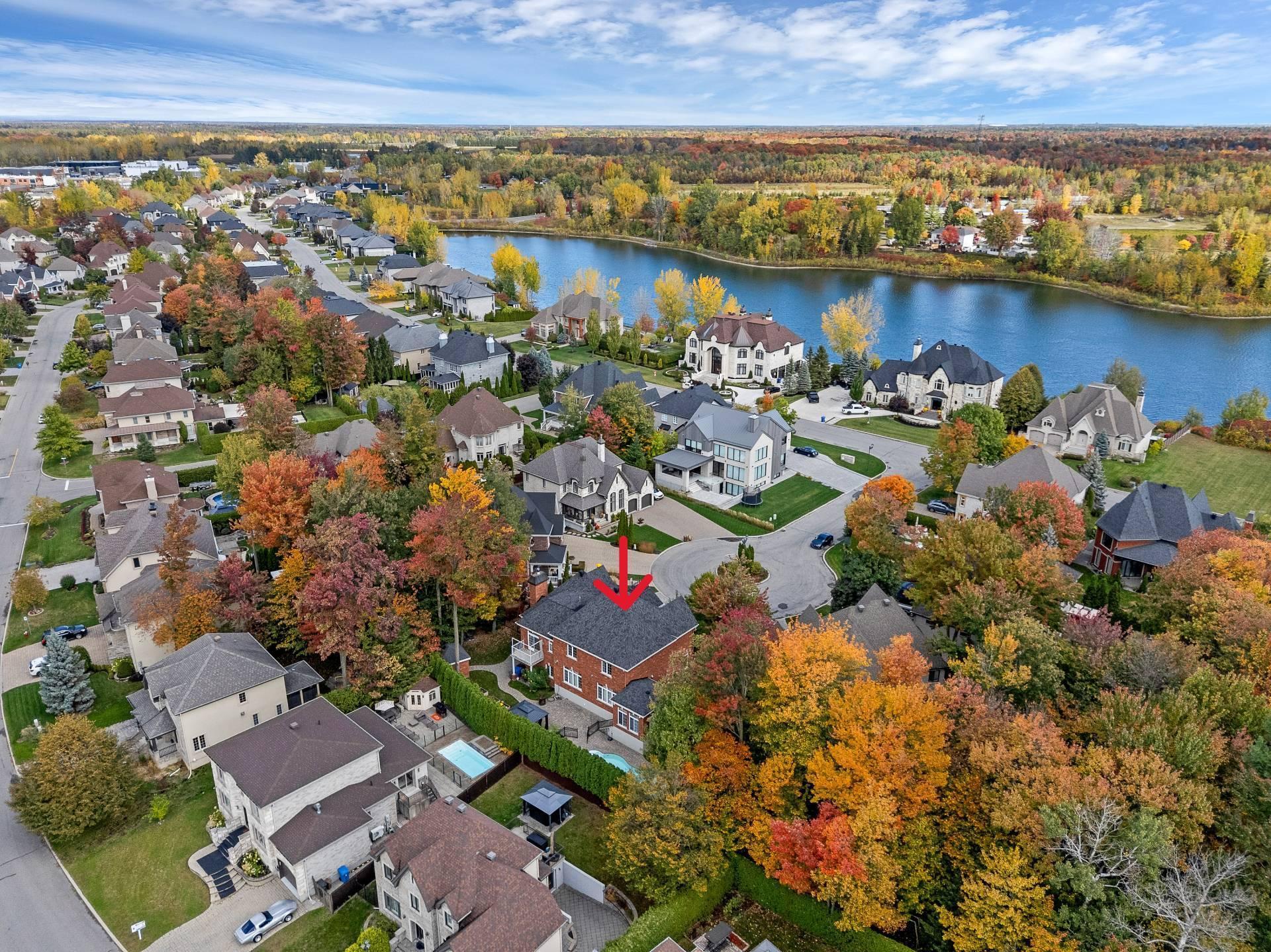 









5


Rue des Ancolies

,
Blainville,




QC
J7C6A9

