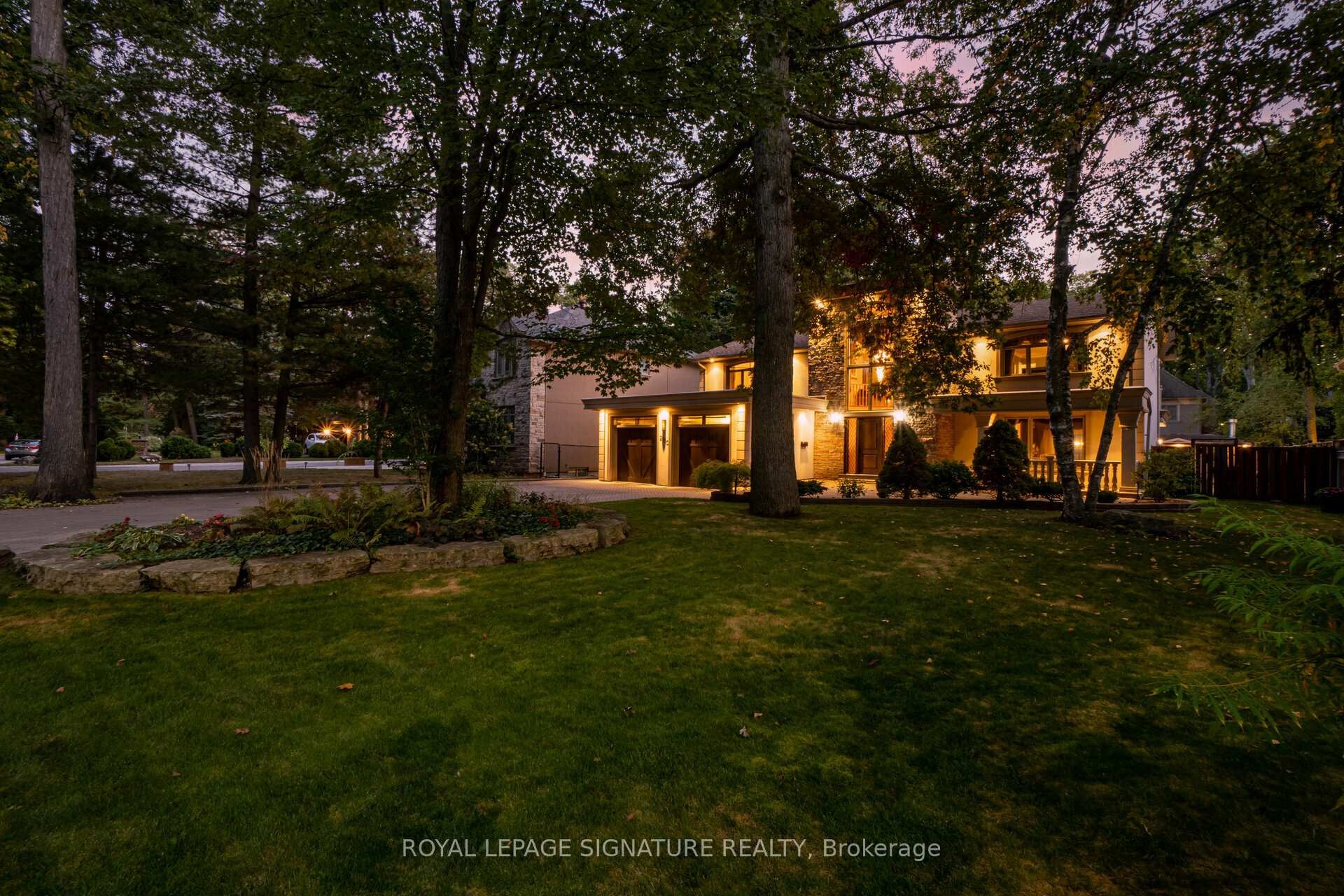 









2130


Autumn Breeze

Drive North,
Mississauga,




ON
L5B 1R4

