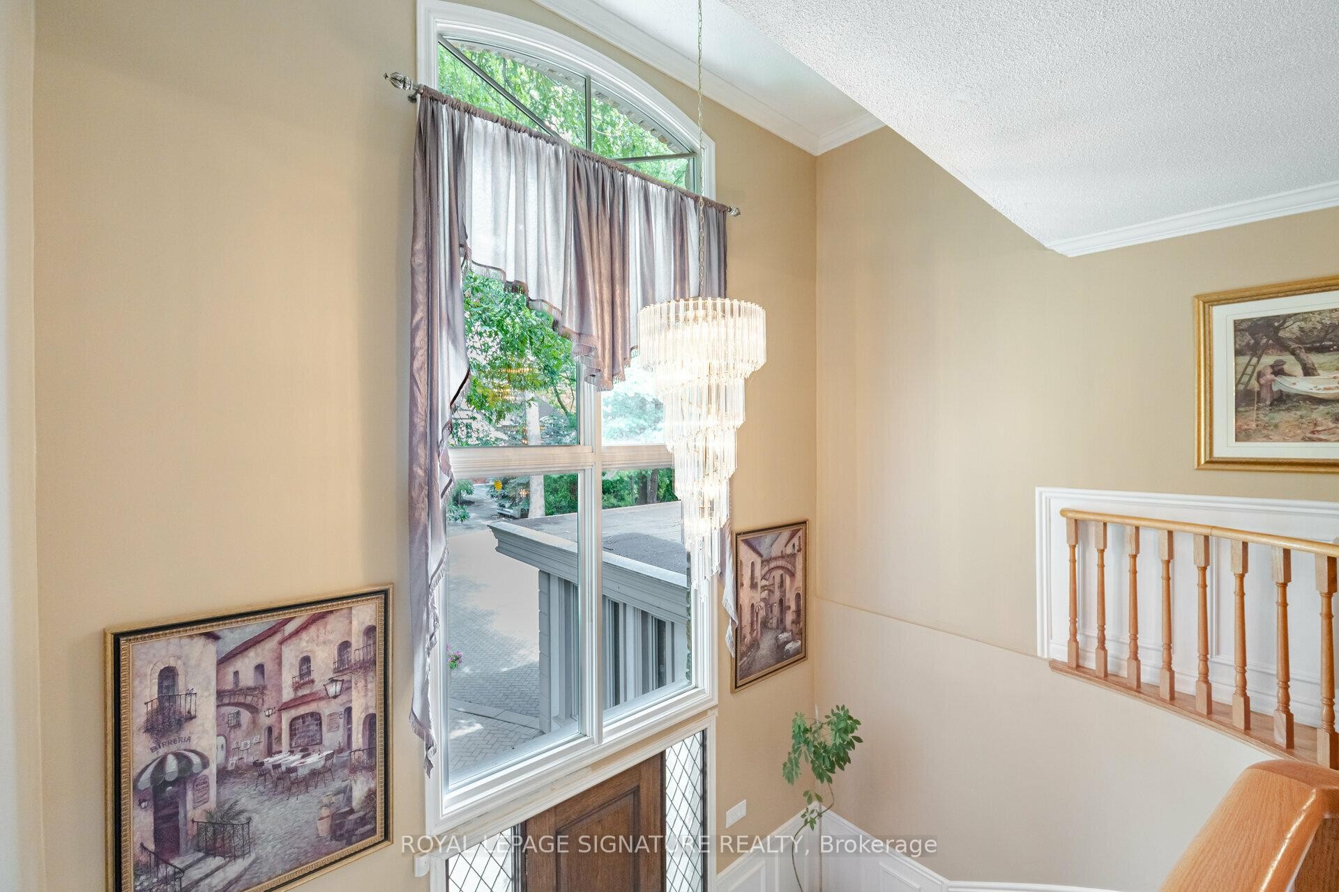 









2130


Autumn Breeze

Drive North,
Mississauga,




ON
L5B 1R4

