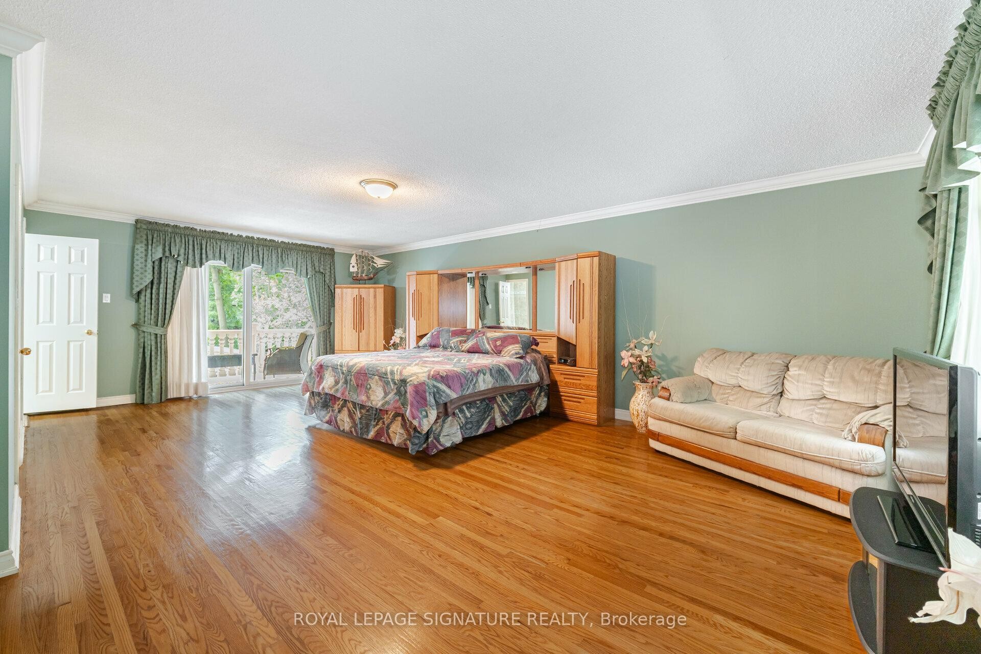 









2130


Autumn Breeze

Drive North,
Mississauga,




ON
L5B 1R4

