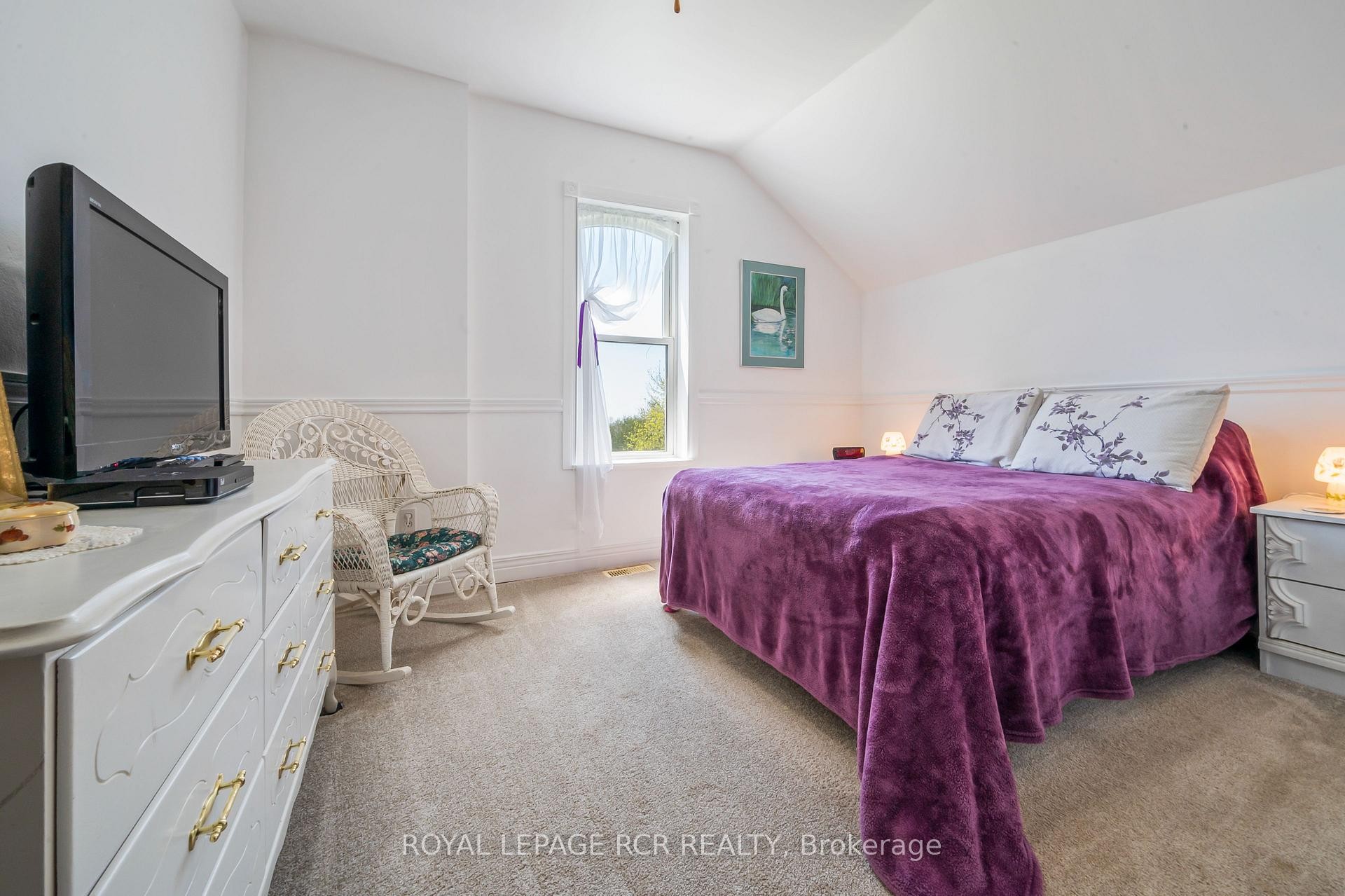 









071533


10th

Line,
East Garafraxa,







ON
L9W 7A1

