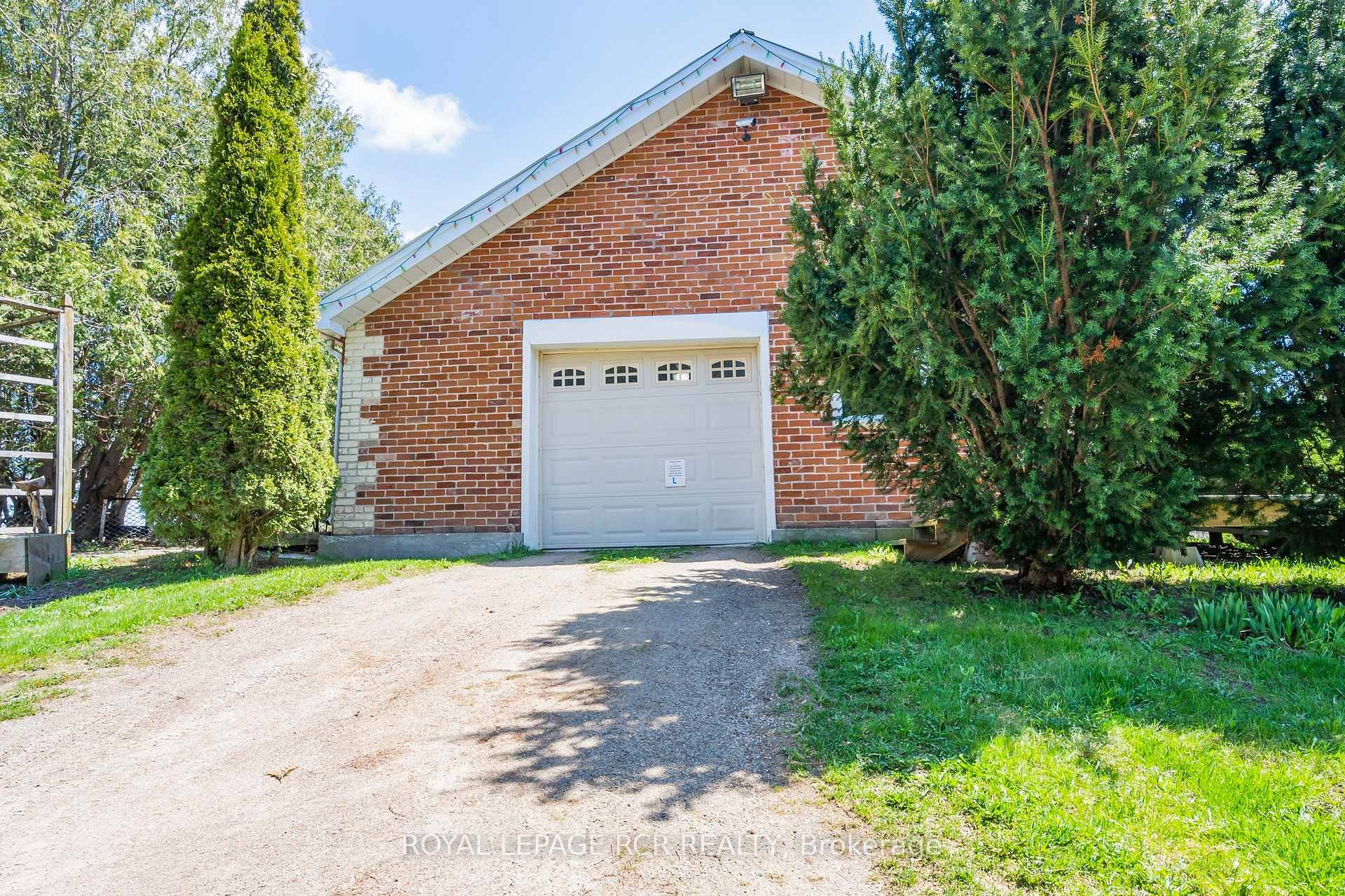 









071533


10th

Line,
East Garafraxa,







ON
L9W 7A1

