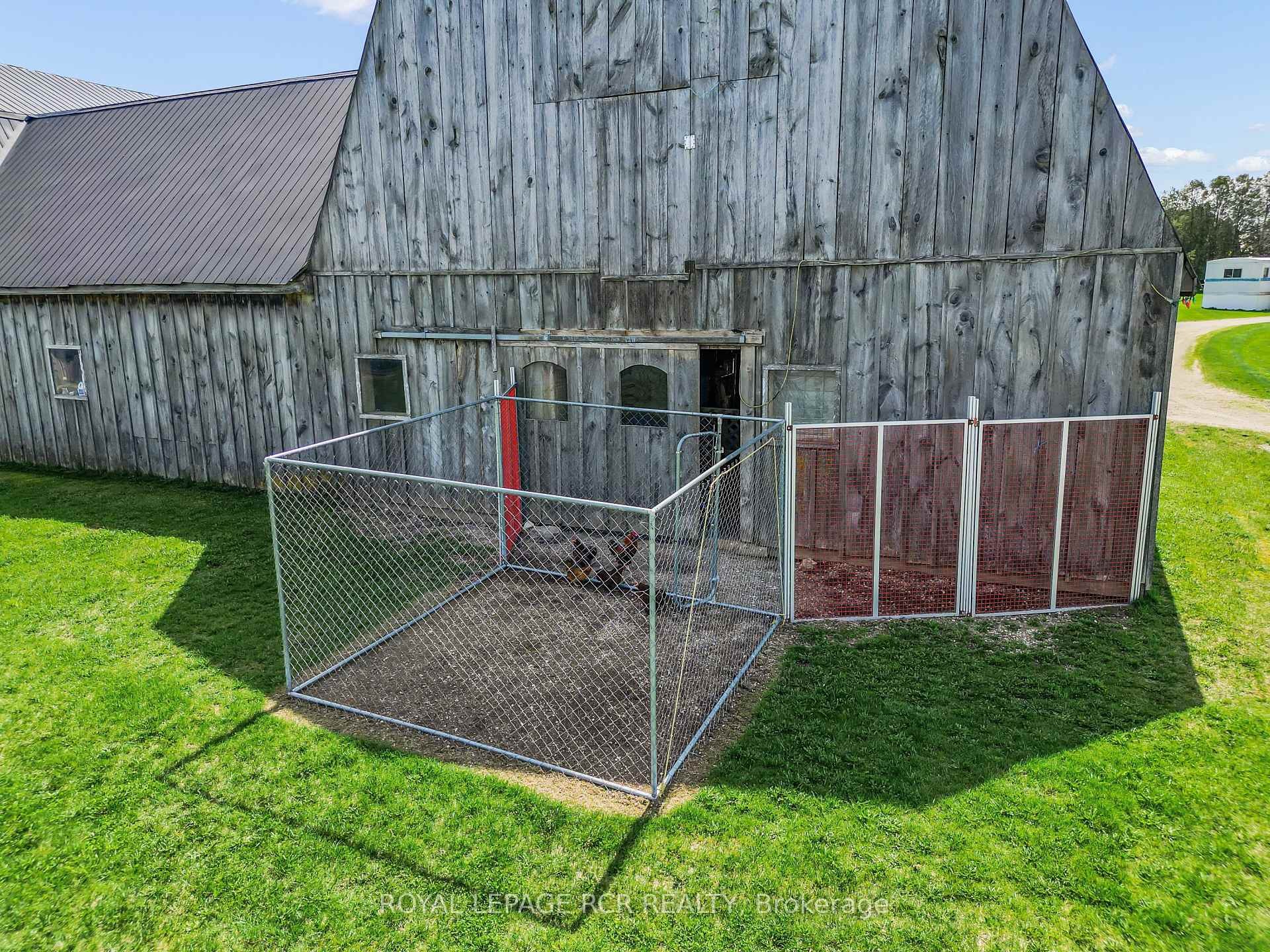 









071533


10th

Line,
East Garafraxa,







ON
L9W 7A1

