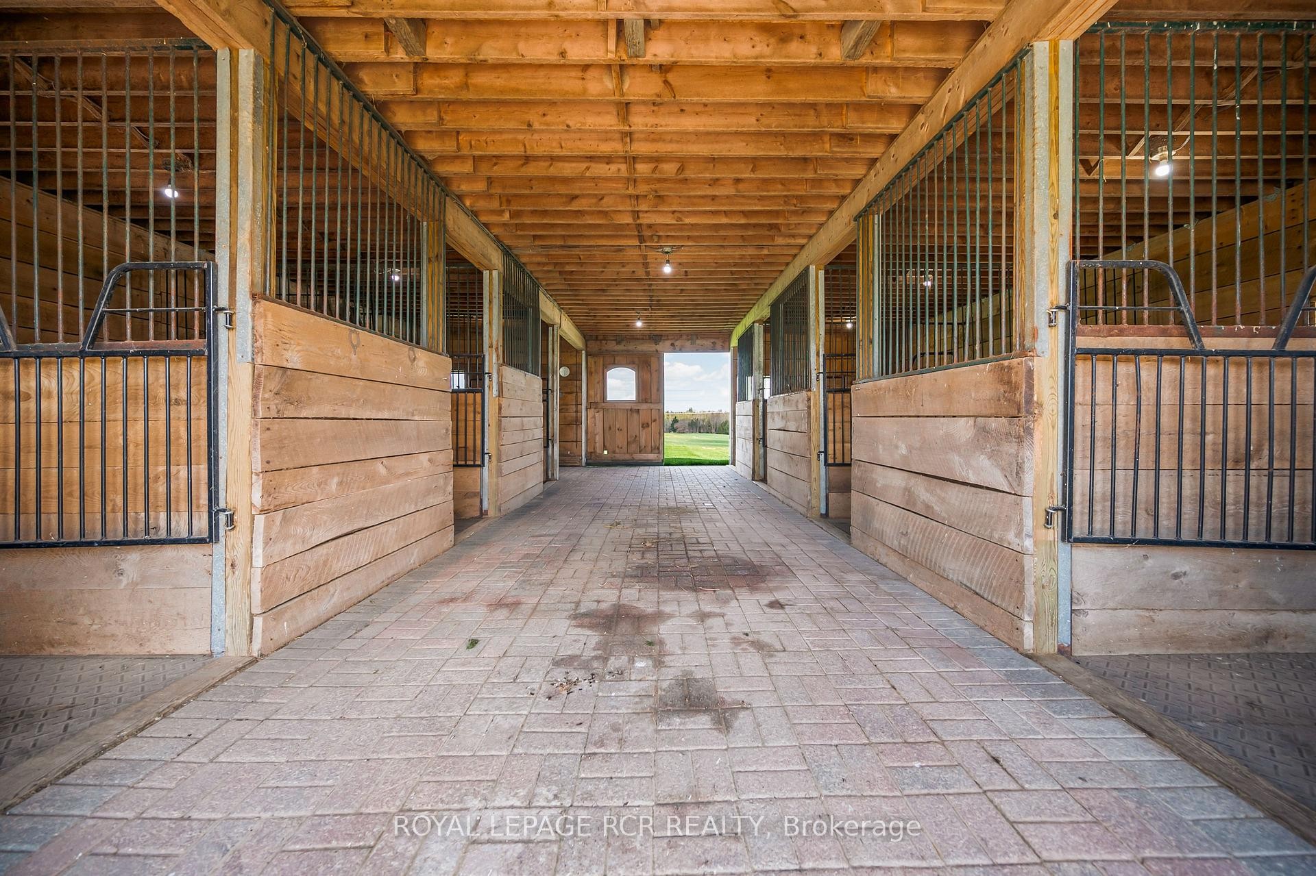 









071533


10th

Line,
East Garafraxa,







ON
L9W 7A1

