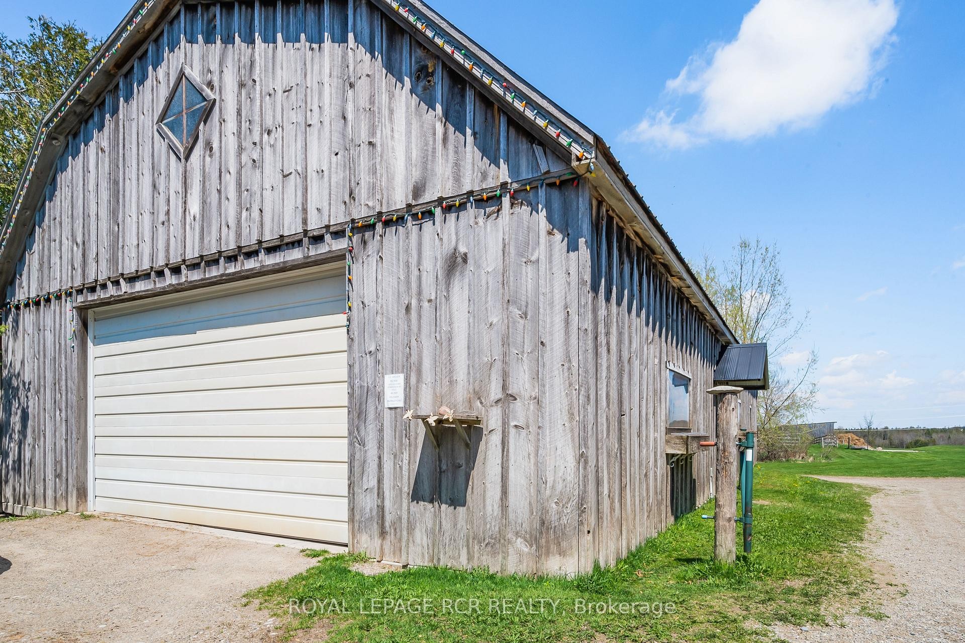 









071533


10th

Line,
East Garafraxa,







ON
L9W 7A1

