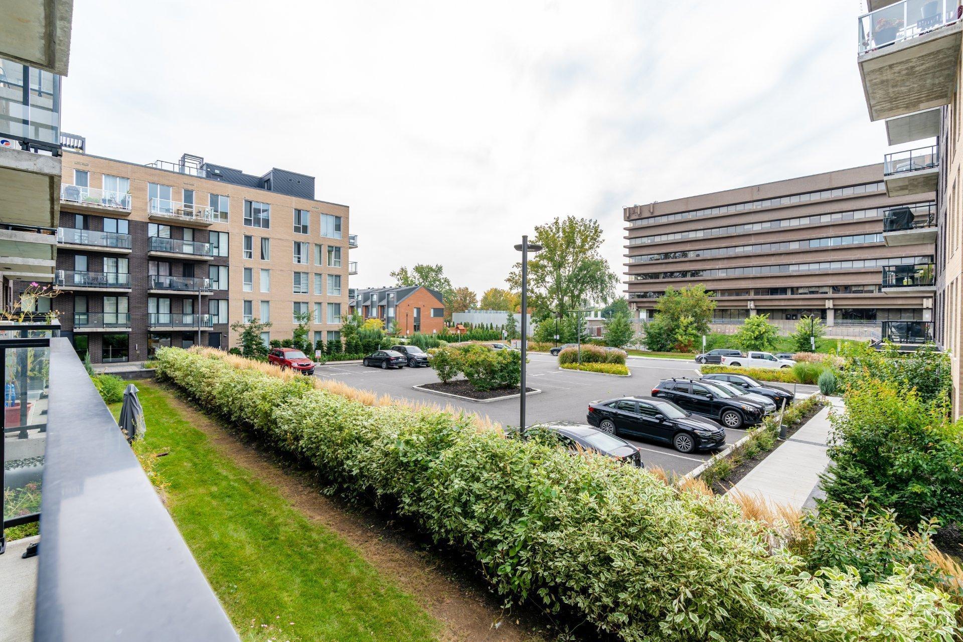 









271


Av. De l'Académie

, 220,
Dorval,




QC
H9S0B4

