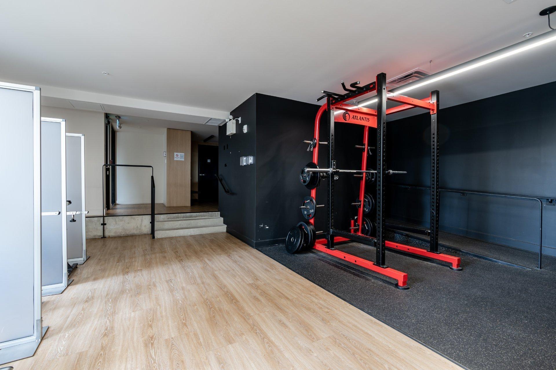 









271


Av. De l'Académie

, 220,
Dorval,




QC
H9S0B4

