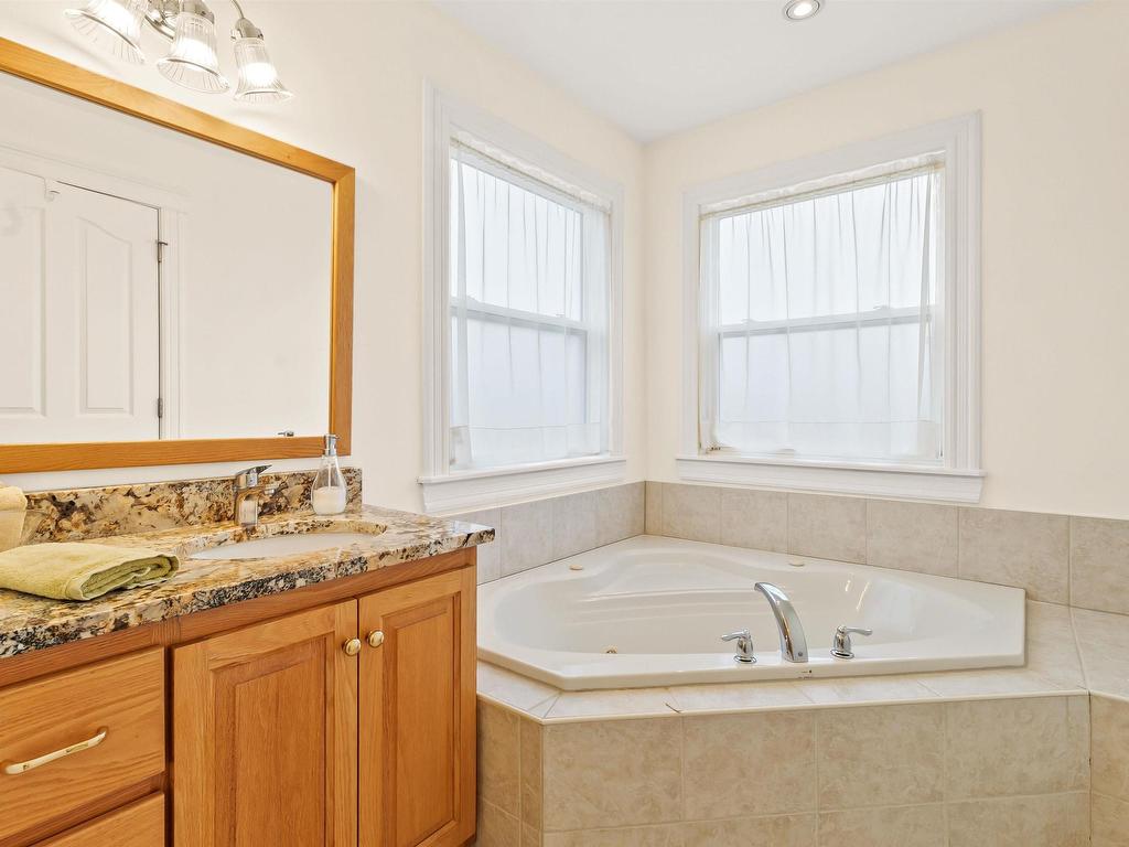 












677 Westwood Boulevard

,
Upper Tantallon,




NS
B3Z 4K6

