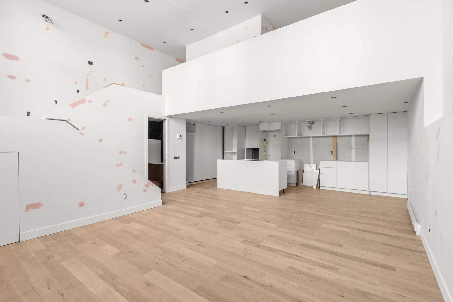 









7592


Rue St-André

,
Montréal (Villeray/Saint-Michel/Parc-Extension),




QC
H2R2N7

