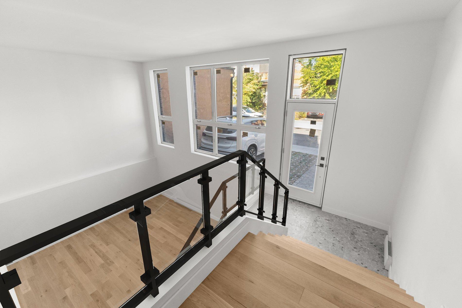 









7592


Rue St-André

,
Montréal (Villeray/Saint-Michel/Parc-Extension),




QC
H2R2N7

