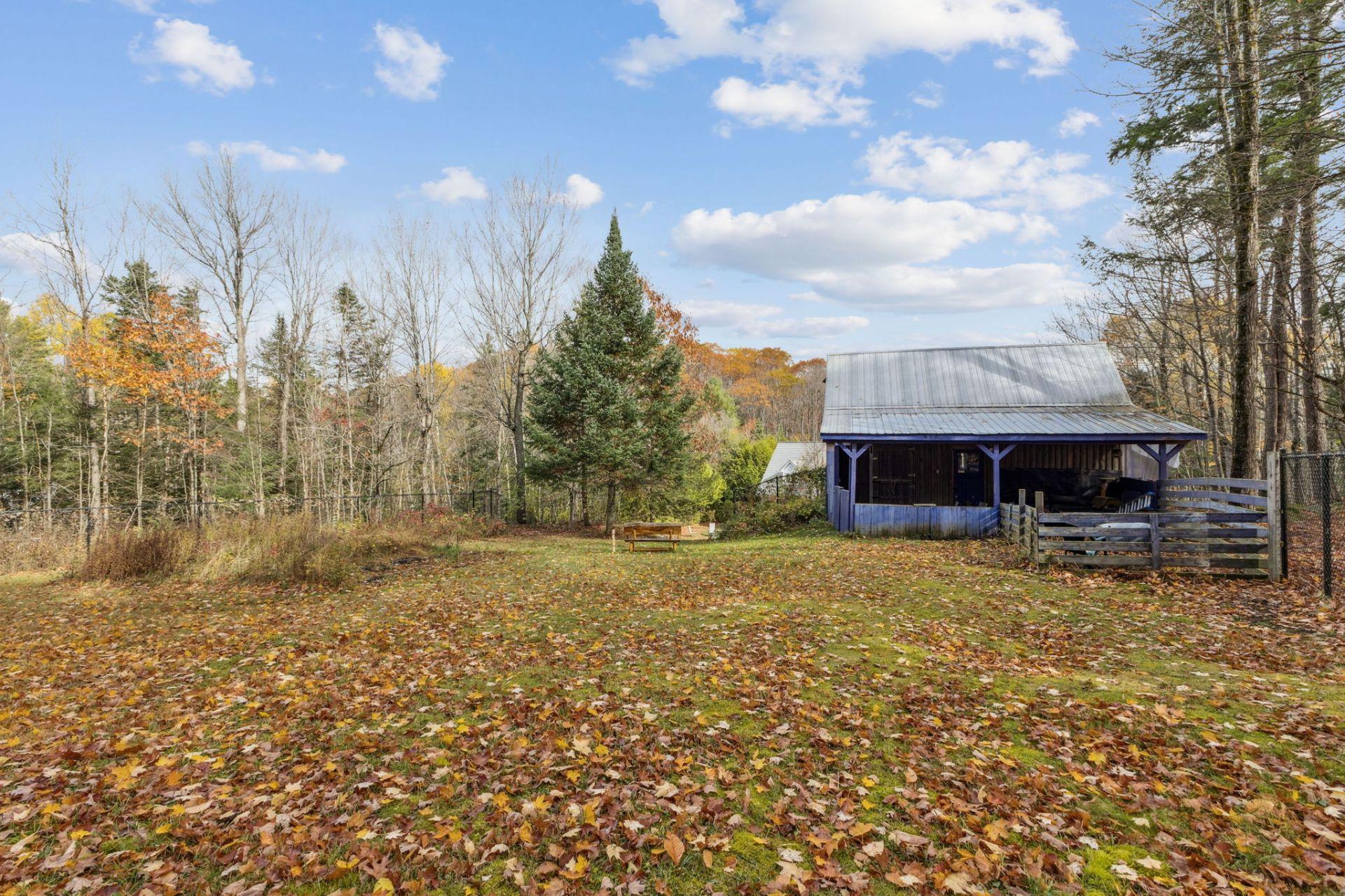 









176


Ch. Pink

,
Cantley,




QC
J8V2Z5

