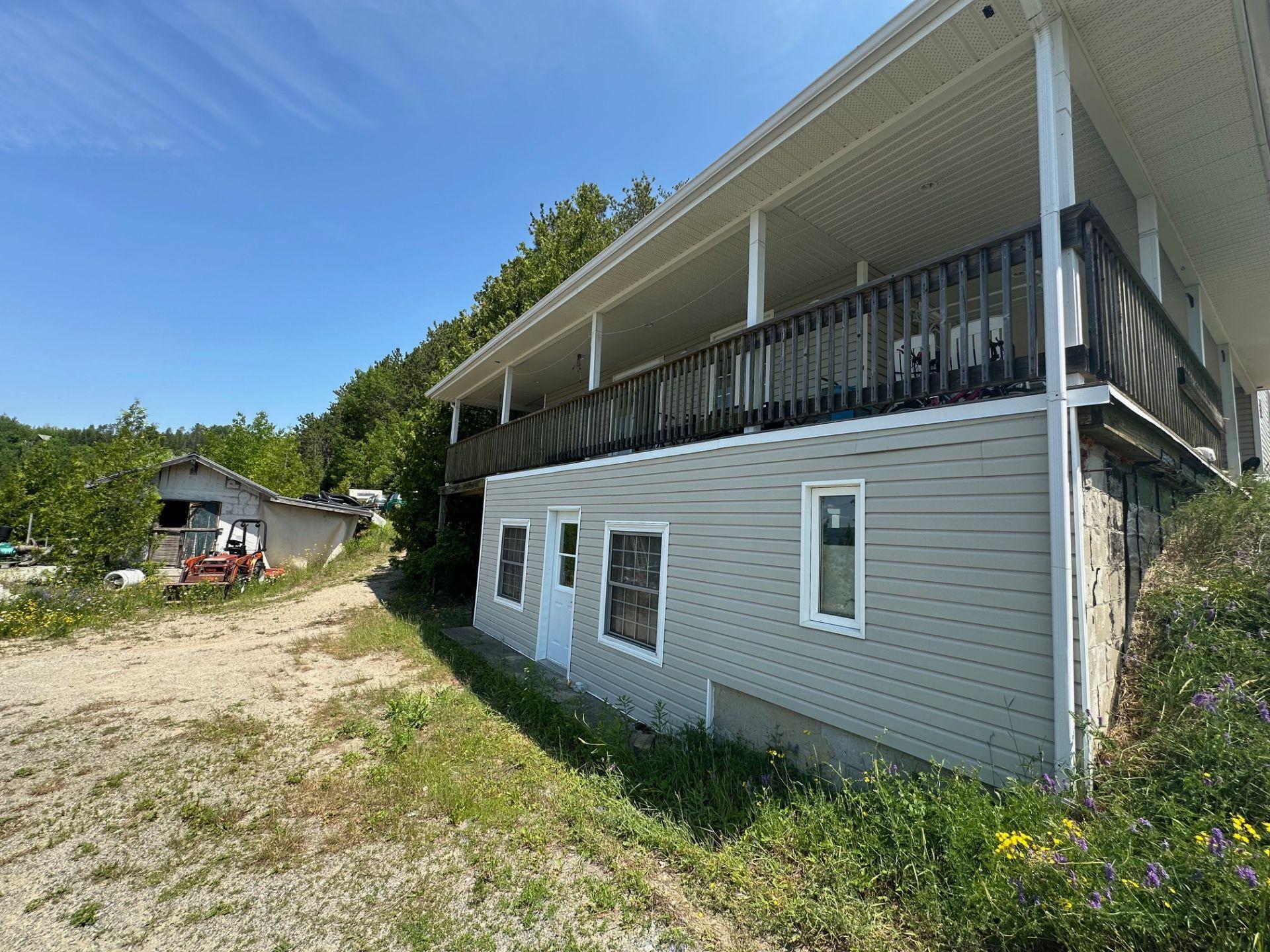 









297


Ch. de la Pointe-aux-Cèdres

,
Duhamel-Ouest,




QC
J9V1H4

