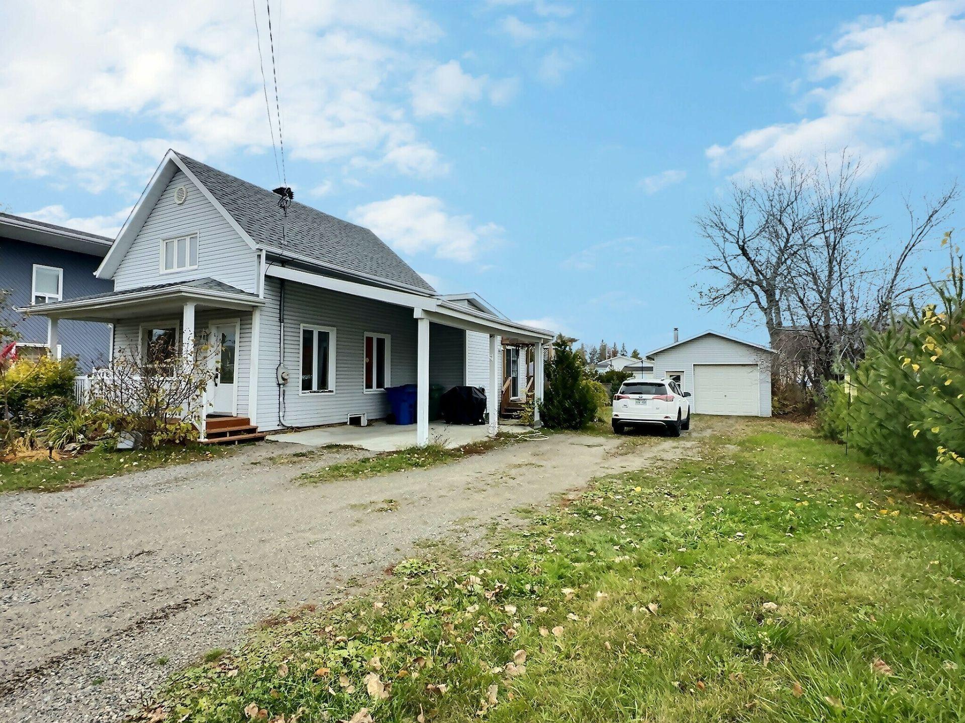 









13


Rue Geoffroy

,
Lorrainville,




QC
J0Z2R0

