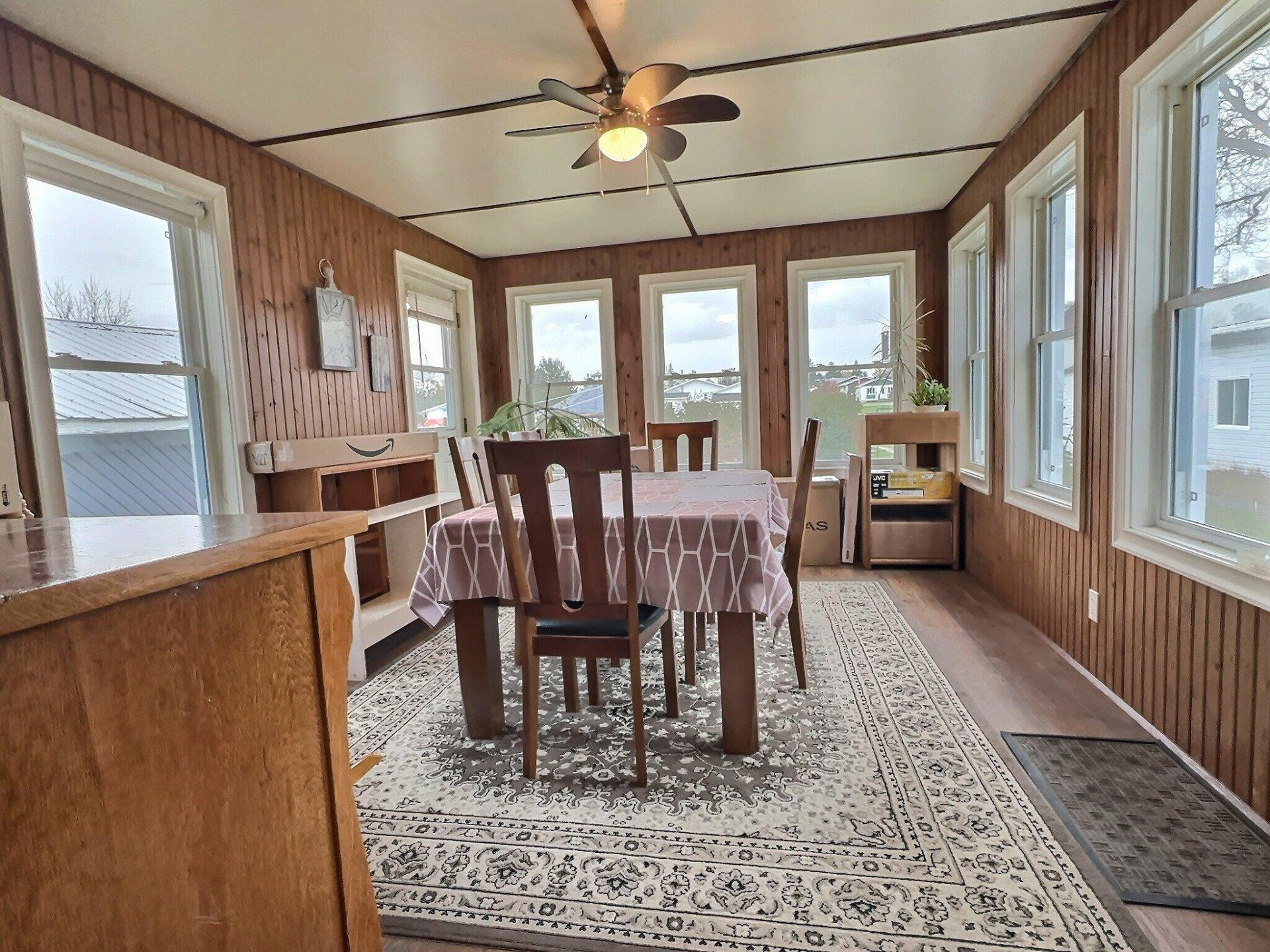 









13


Rue Geoffroy

,
Lorrainville,




QC
J0Z2R0

