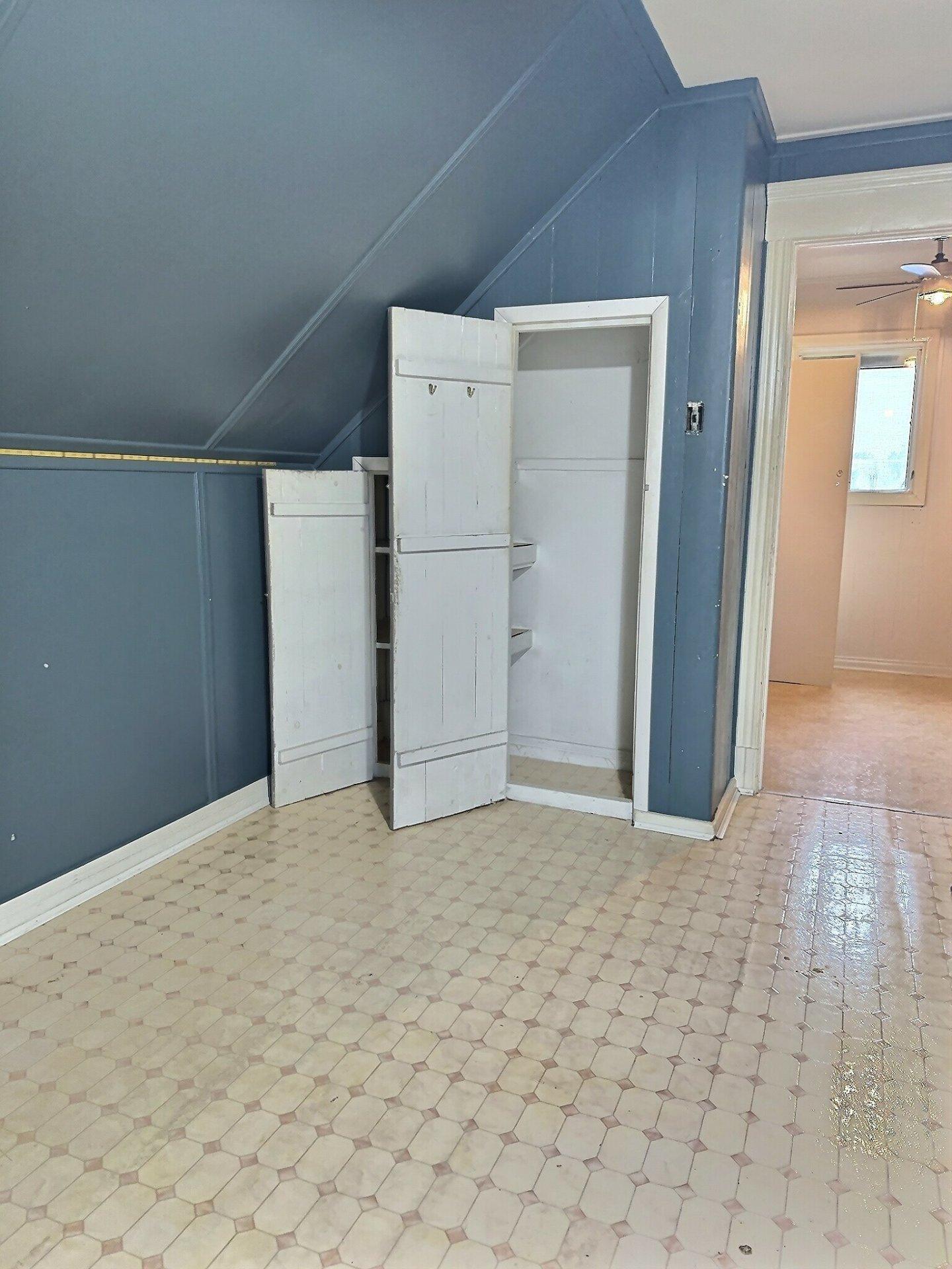 









13


Rue Geoffroy

,
Lorrainville,




QC
J0Z2R0

