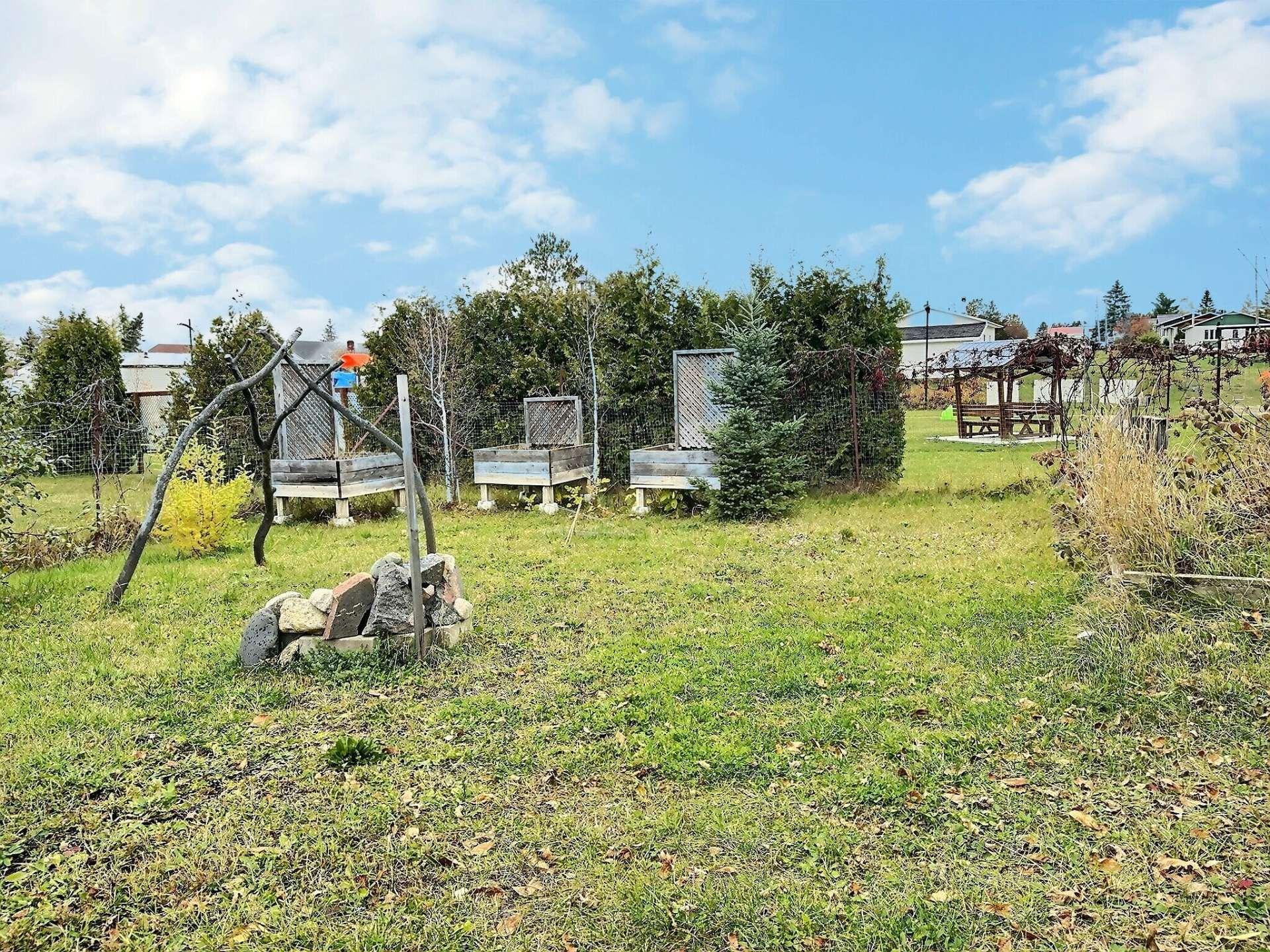 









13


Rue Geoffroy

,
Lorrainville,




QC
J0Z2R0

